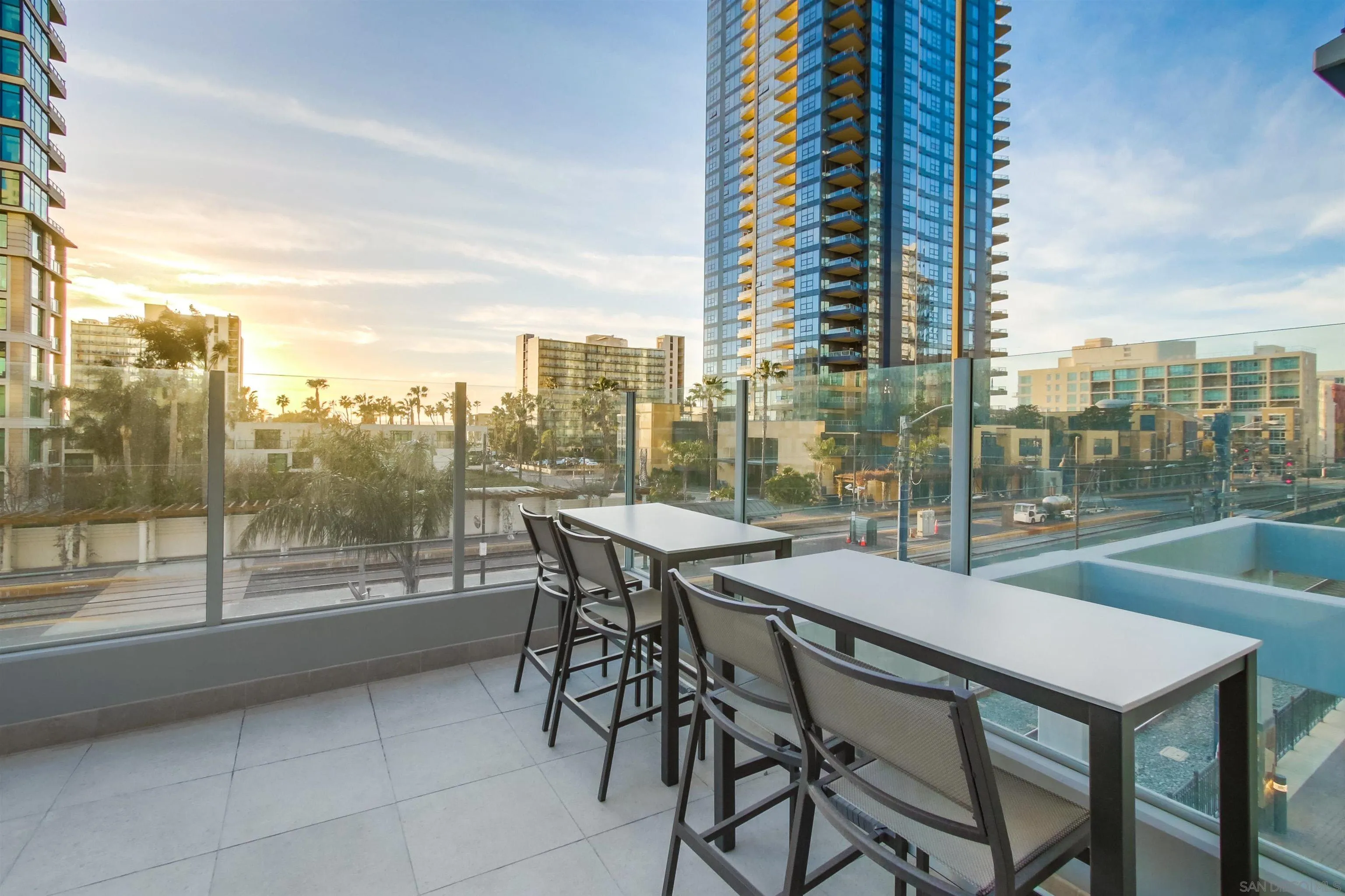 1262 Kettner Blvd # 904