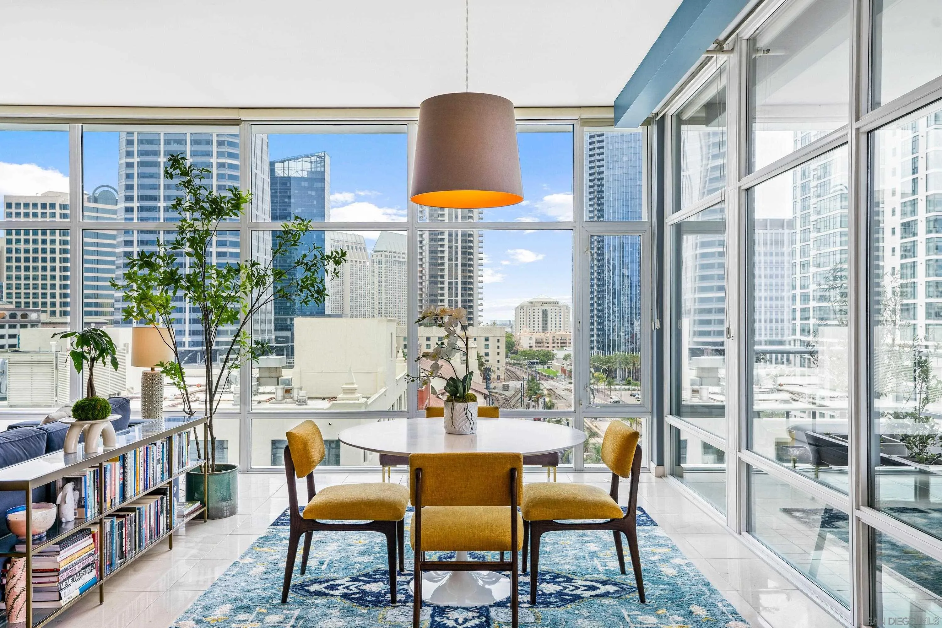 1262 Kettner Blvd # 904