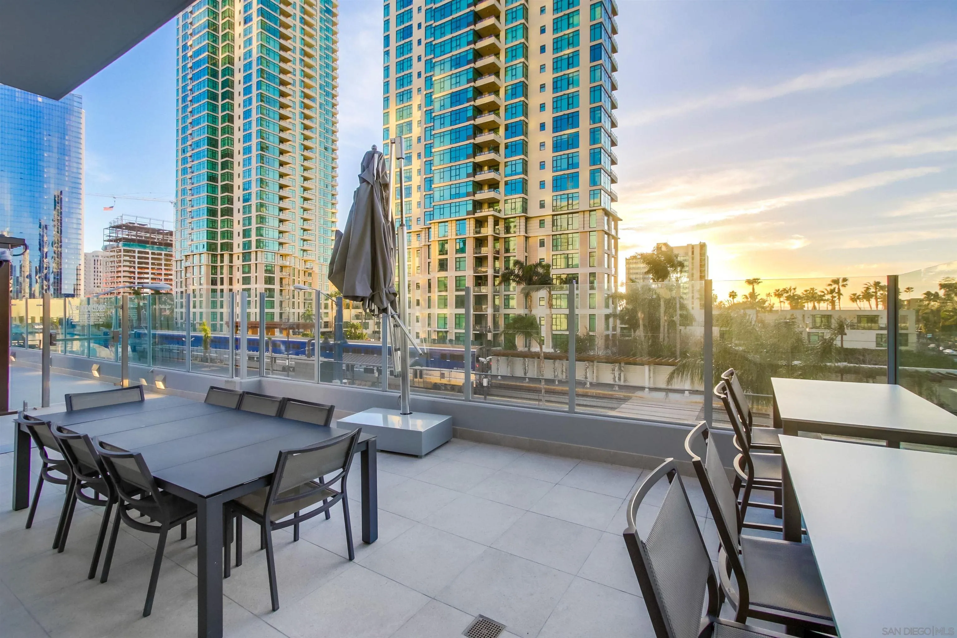 1262 Kettner Blvd # 904