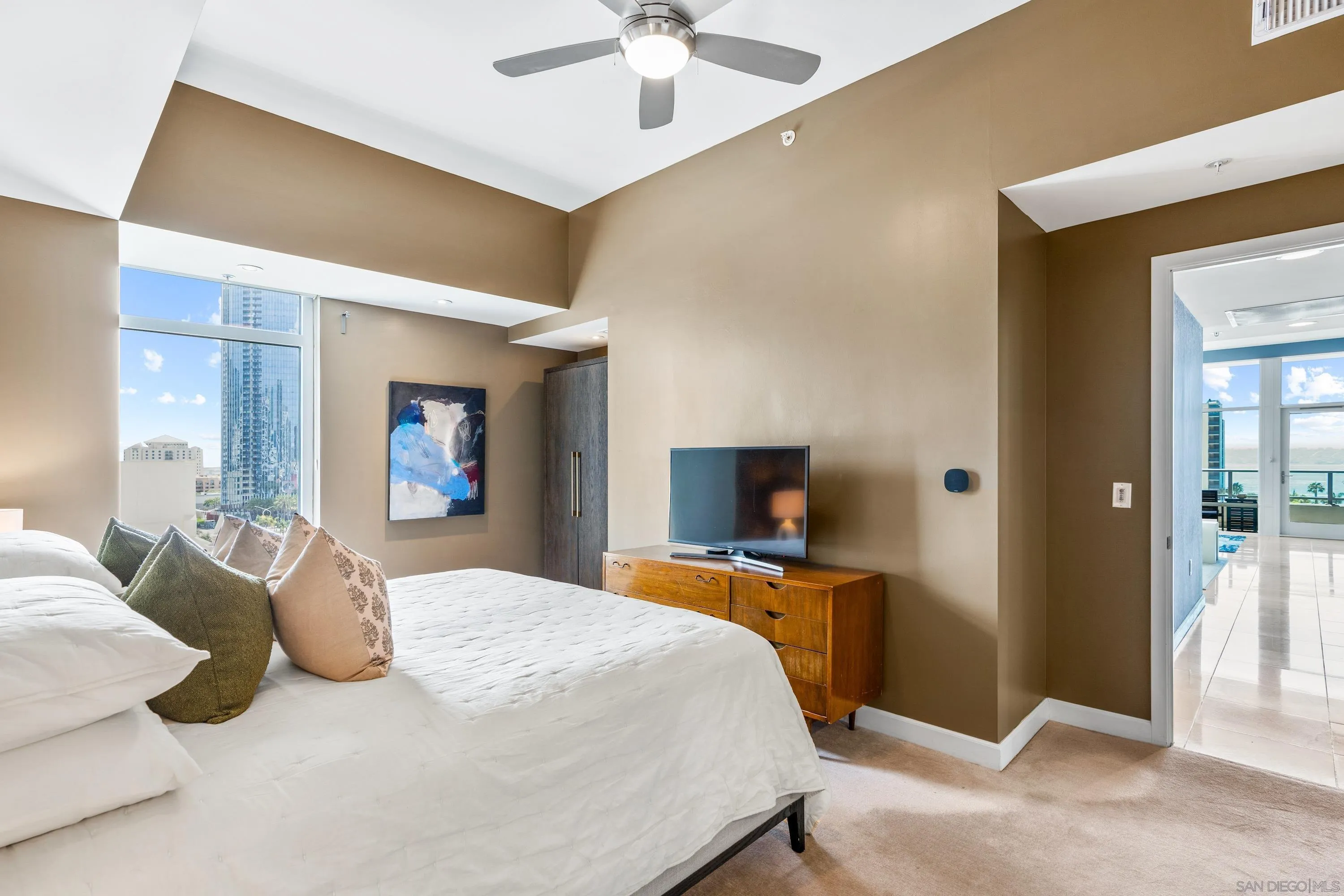 1262 Kettner Blvd # 904