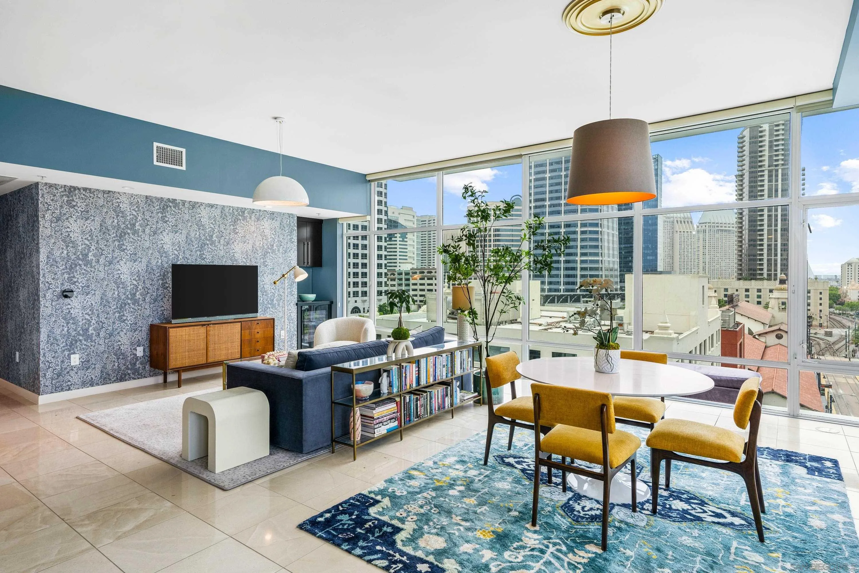 1262 Kettner Blvd # 904
