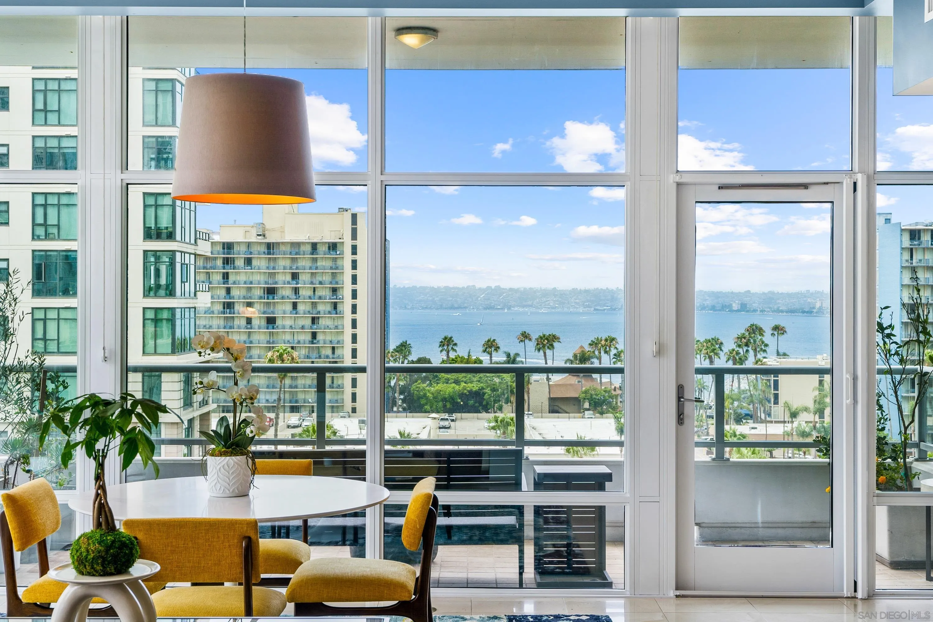 1262 Kettner Blvd # 904