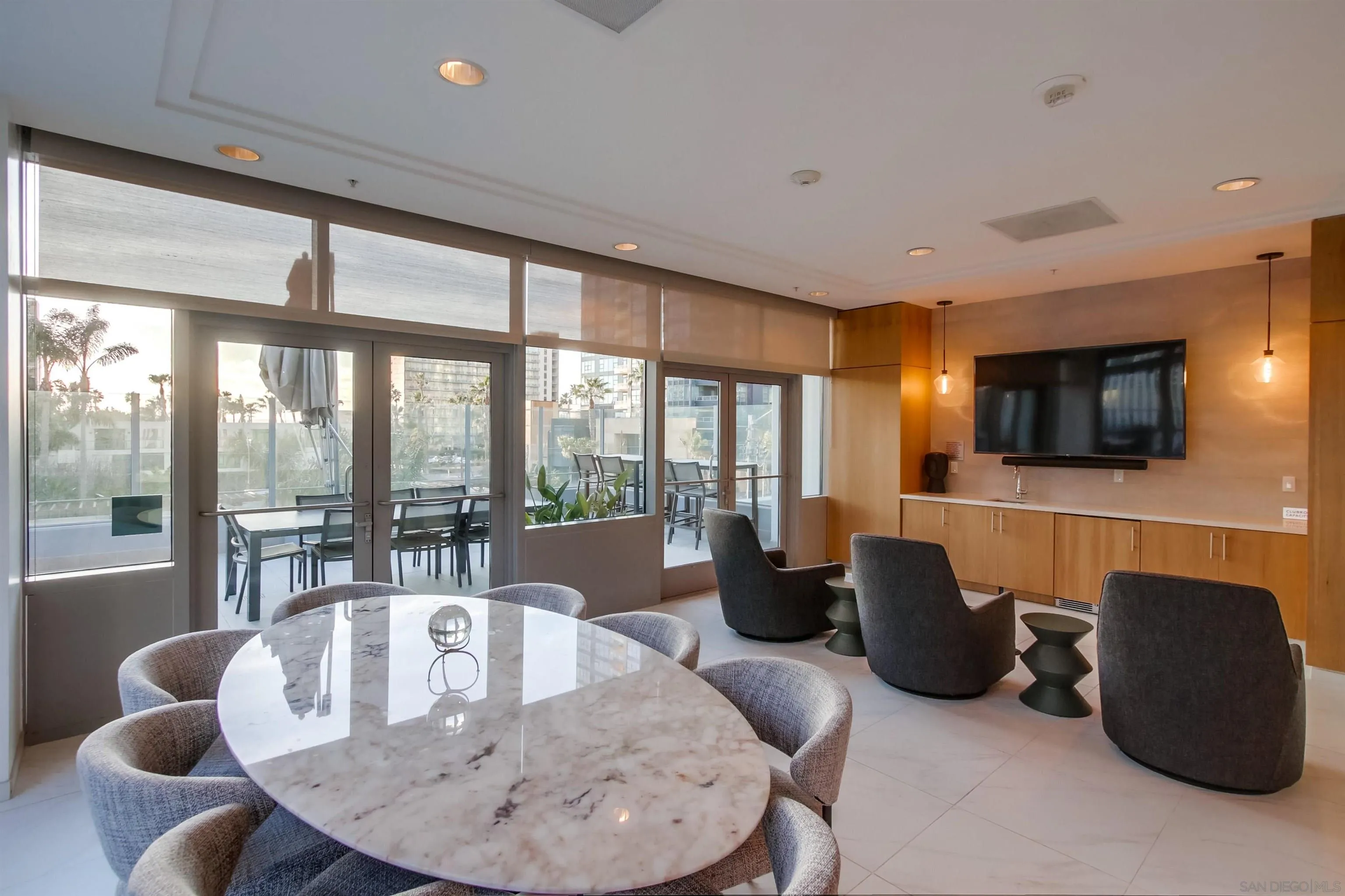 1262 Kettner Blvd # 904