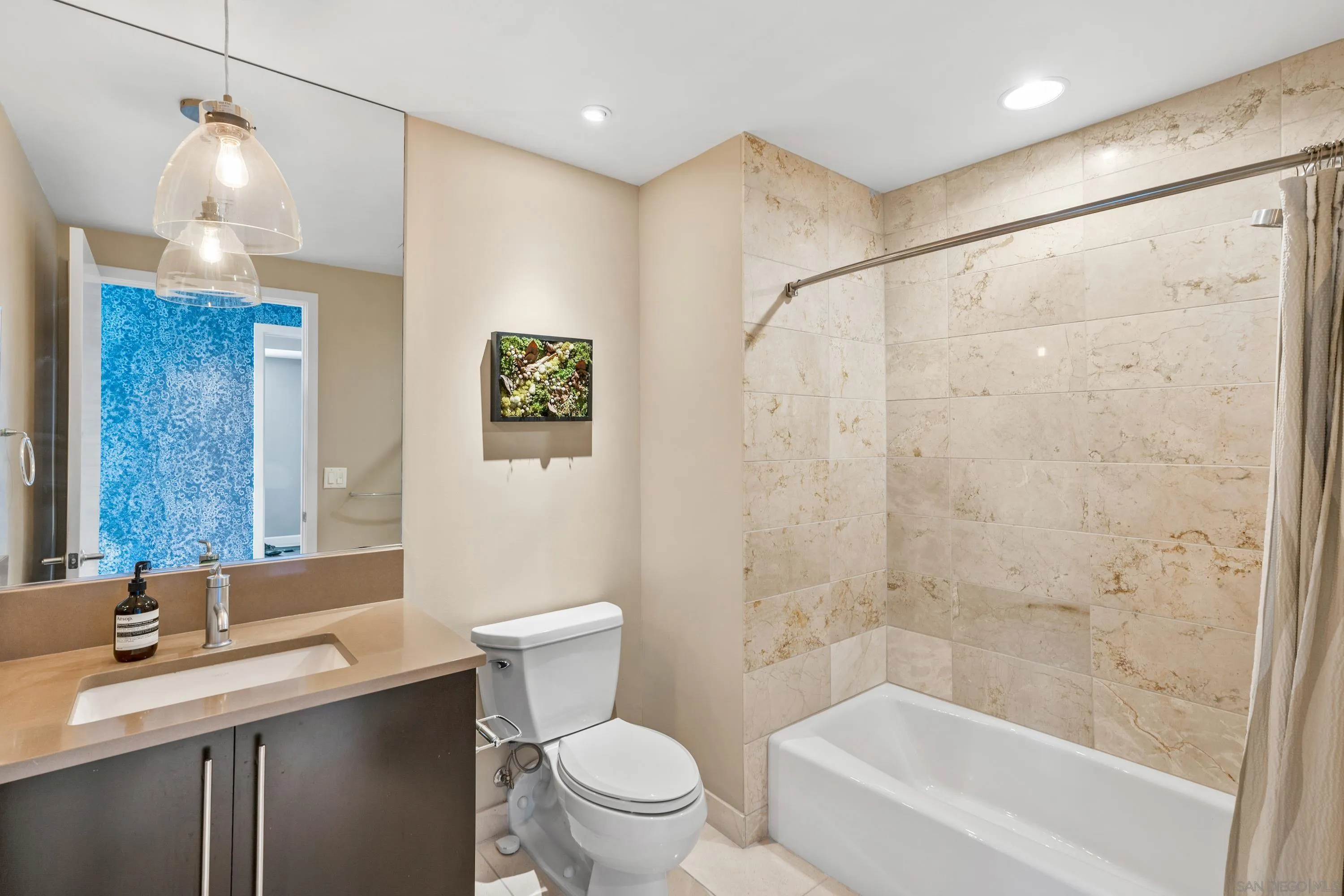 1262 Kettner Blvd # 904