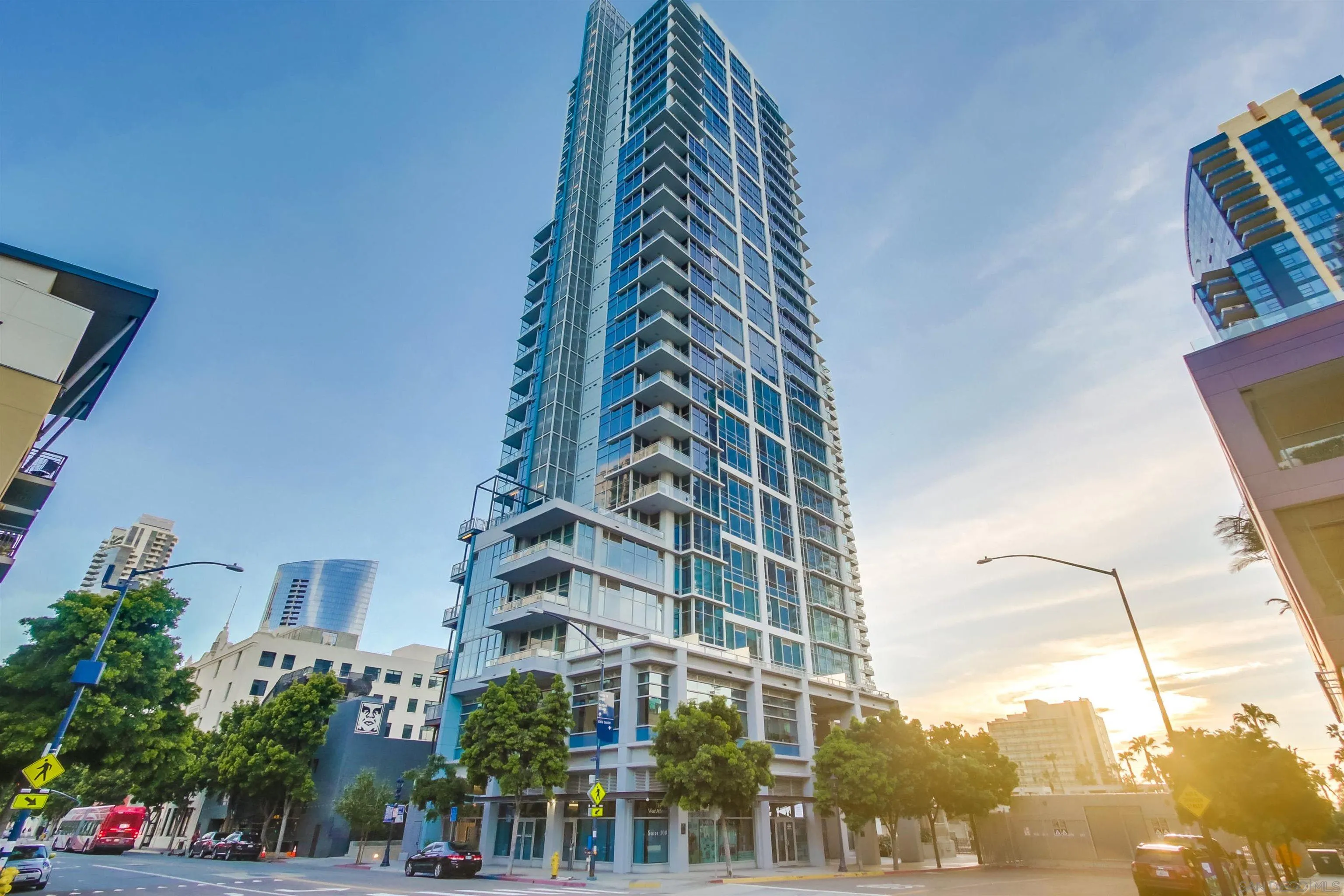 1262 Kettner Blvd # 904