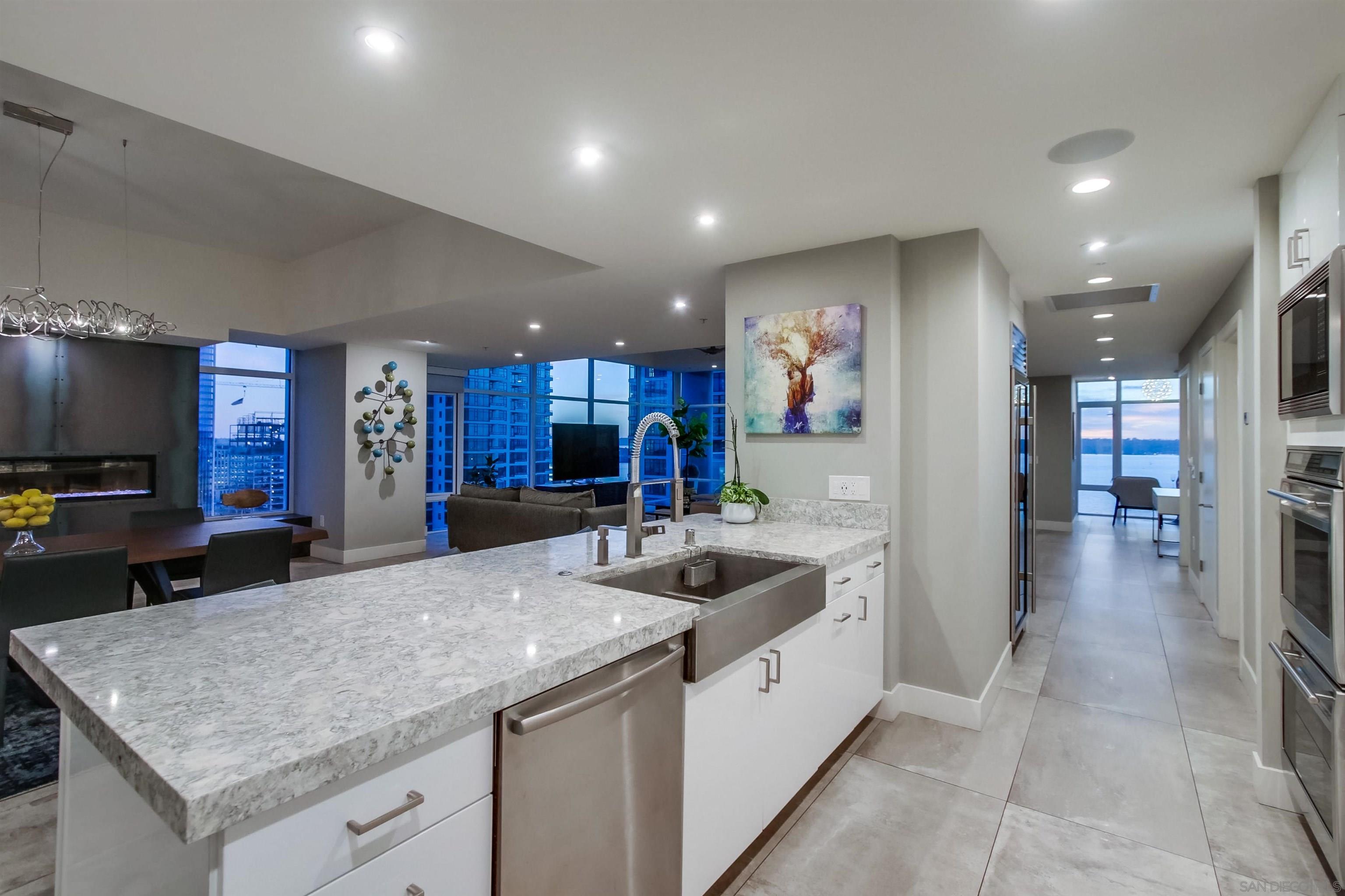 1262 Kettner Blvd # 2402