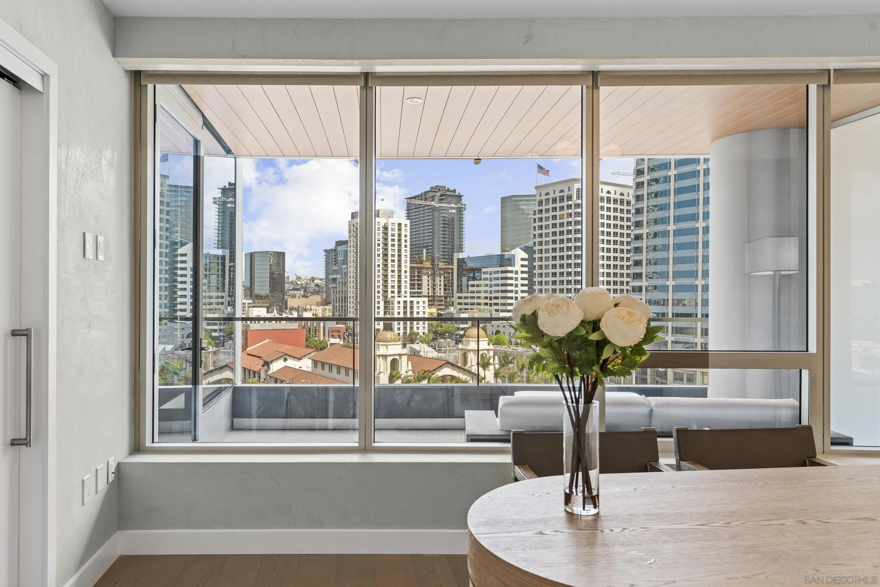 888 W E Street Unit 1106