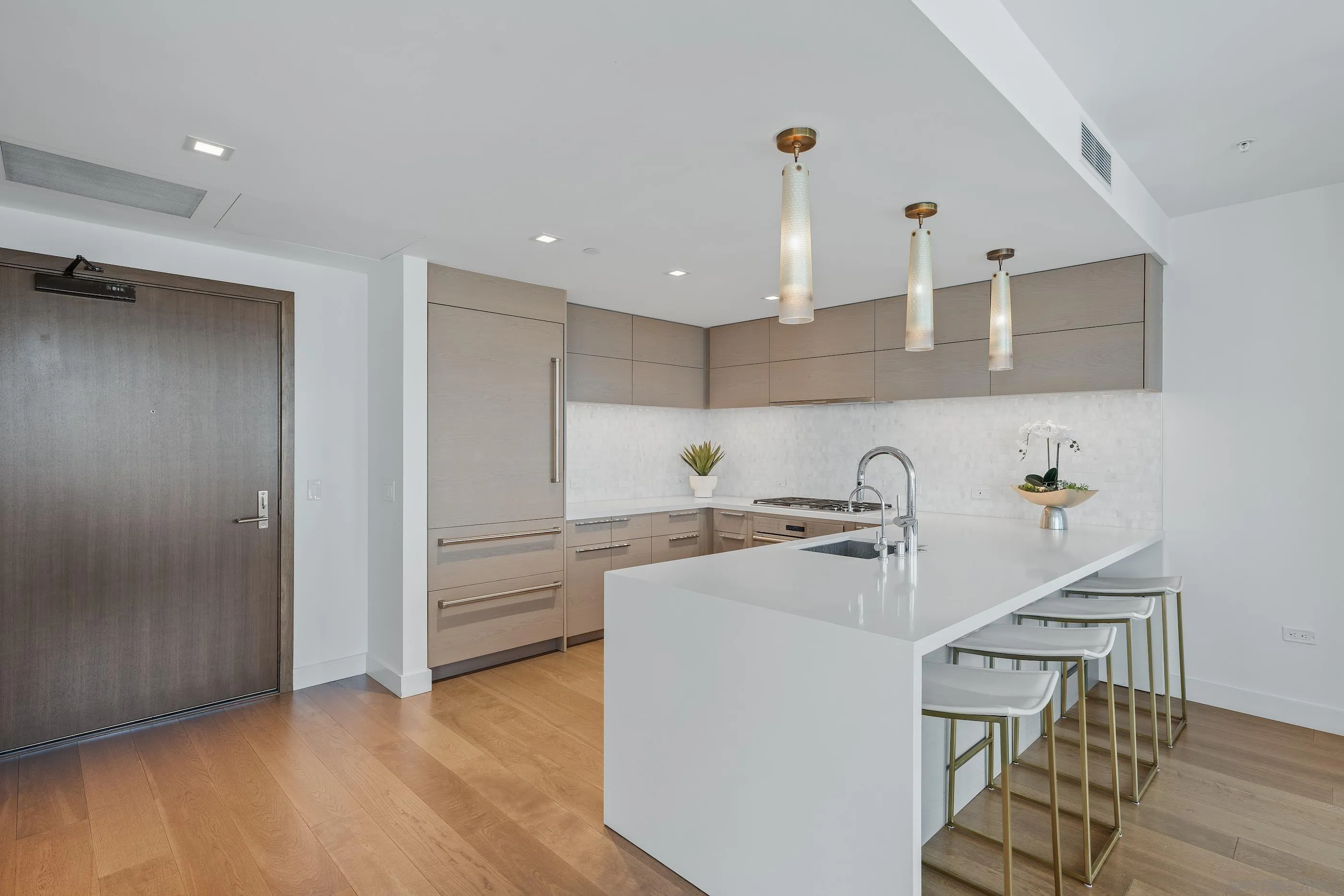 888 W E Street Unit 1903