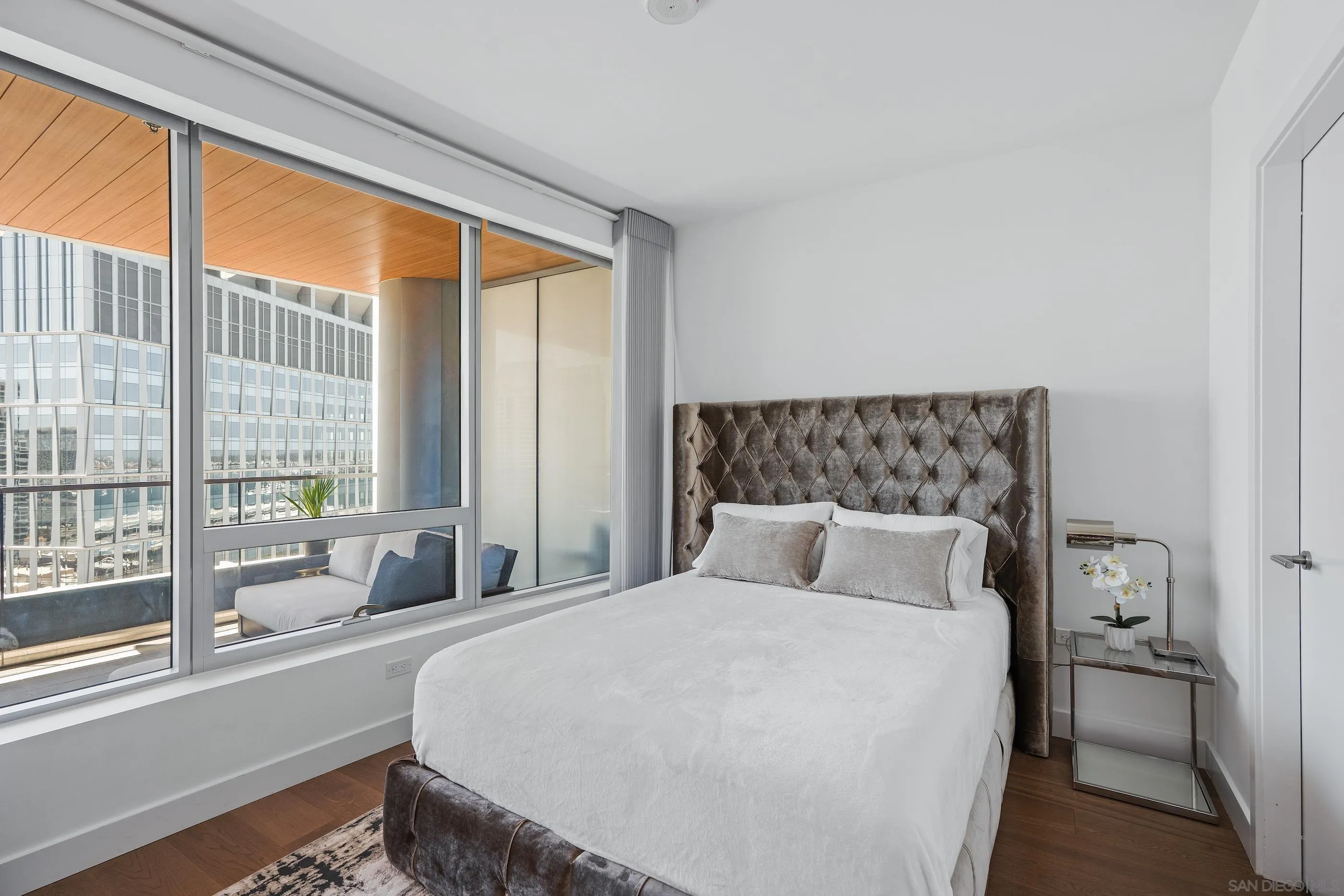 888 W E Street Unit 1903