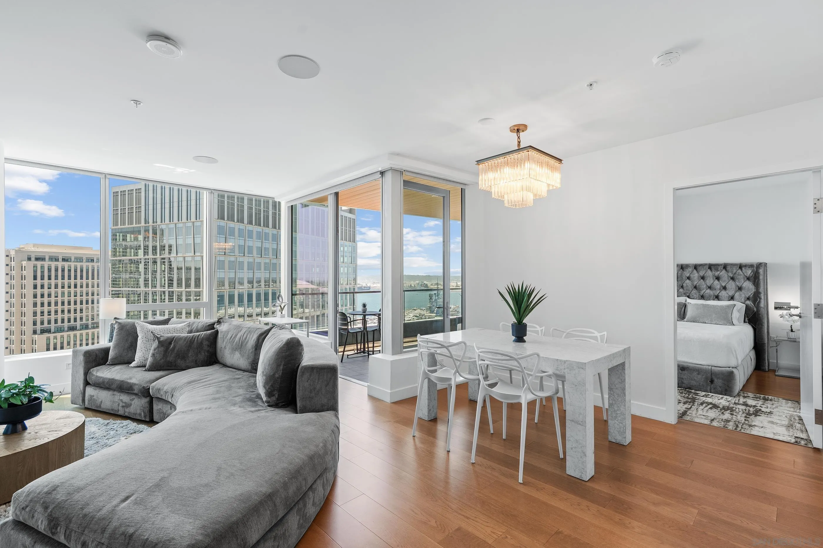 888 W E Street Unit 1903