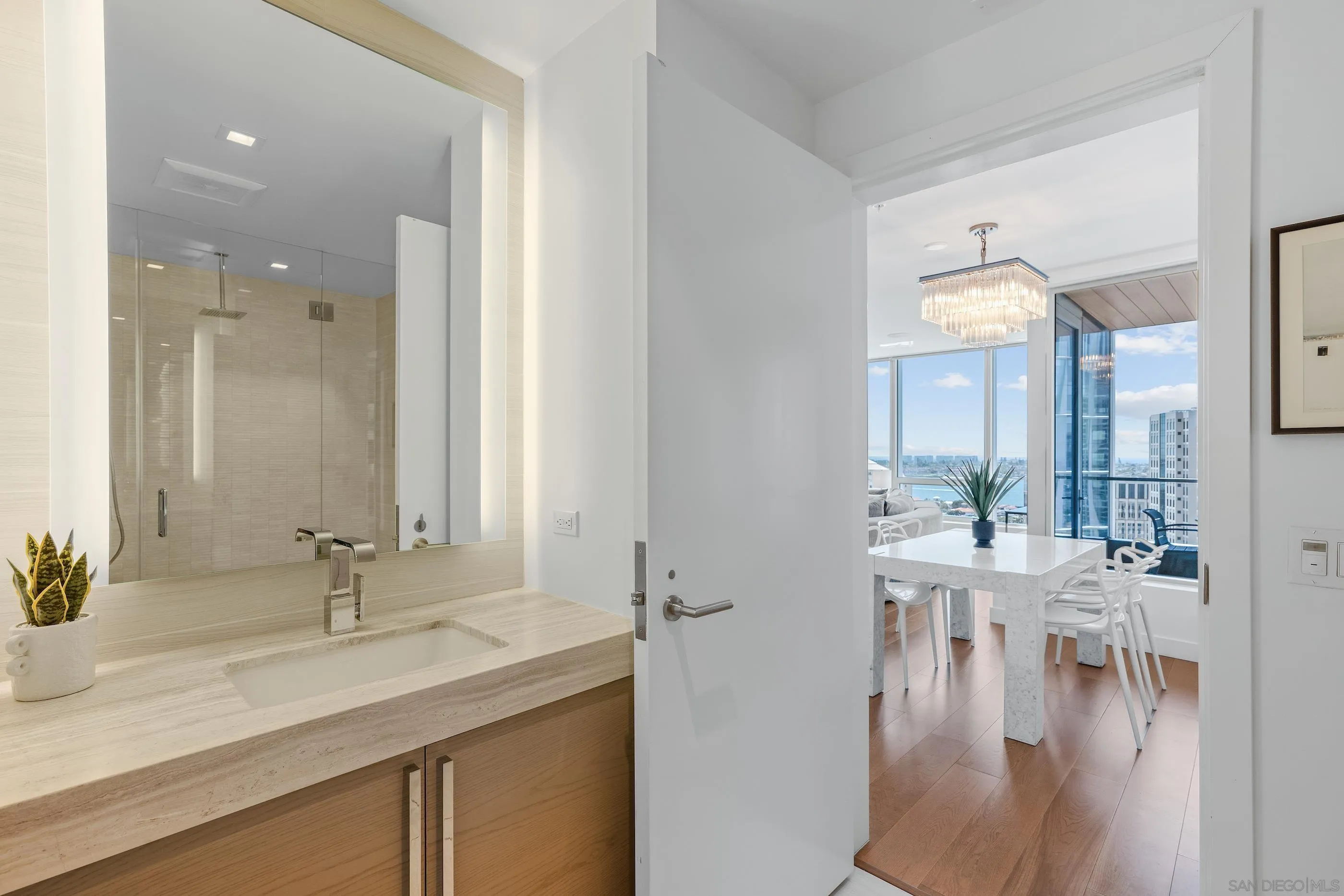 888 W E Street Unit 1903