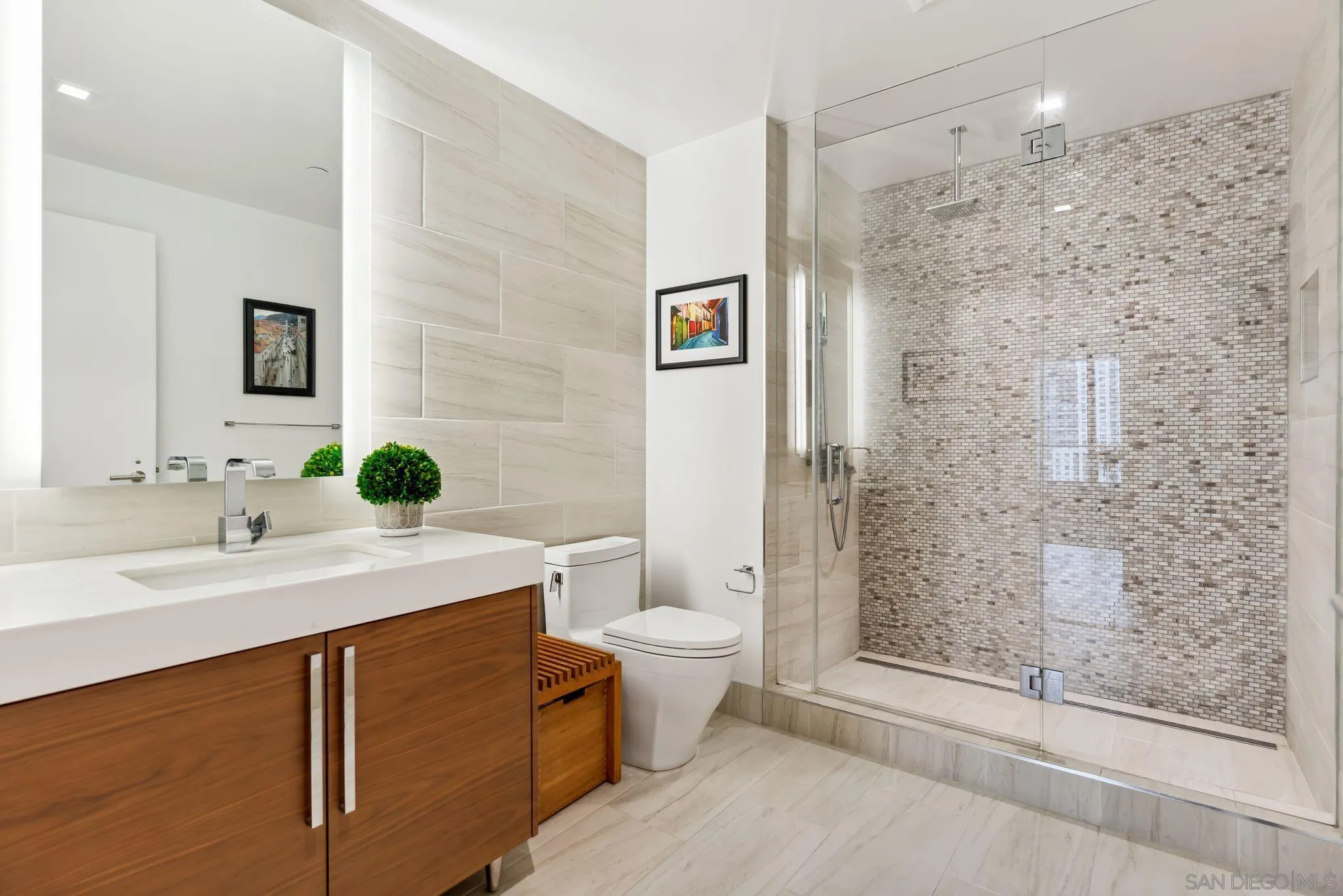 888 W E Street Unit 1205