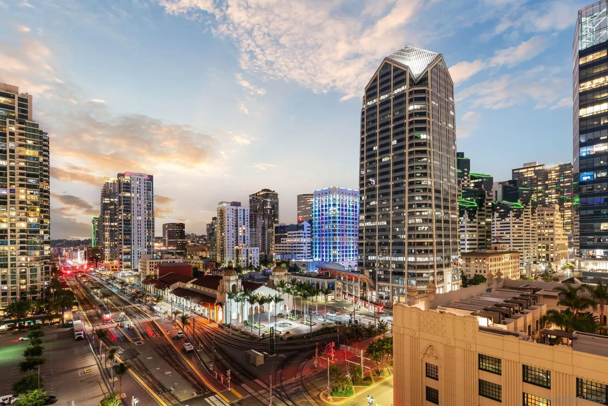 888 W E Street Unit 1205