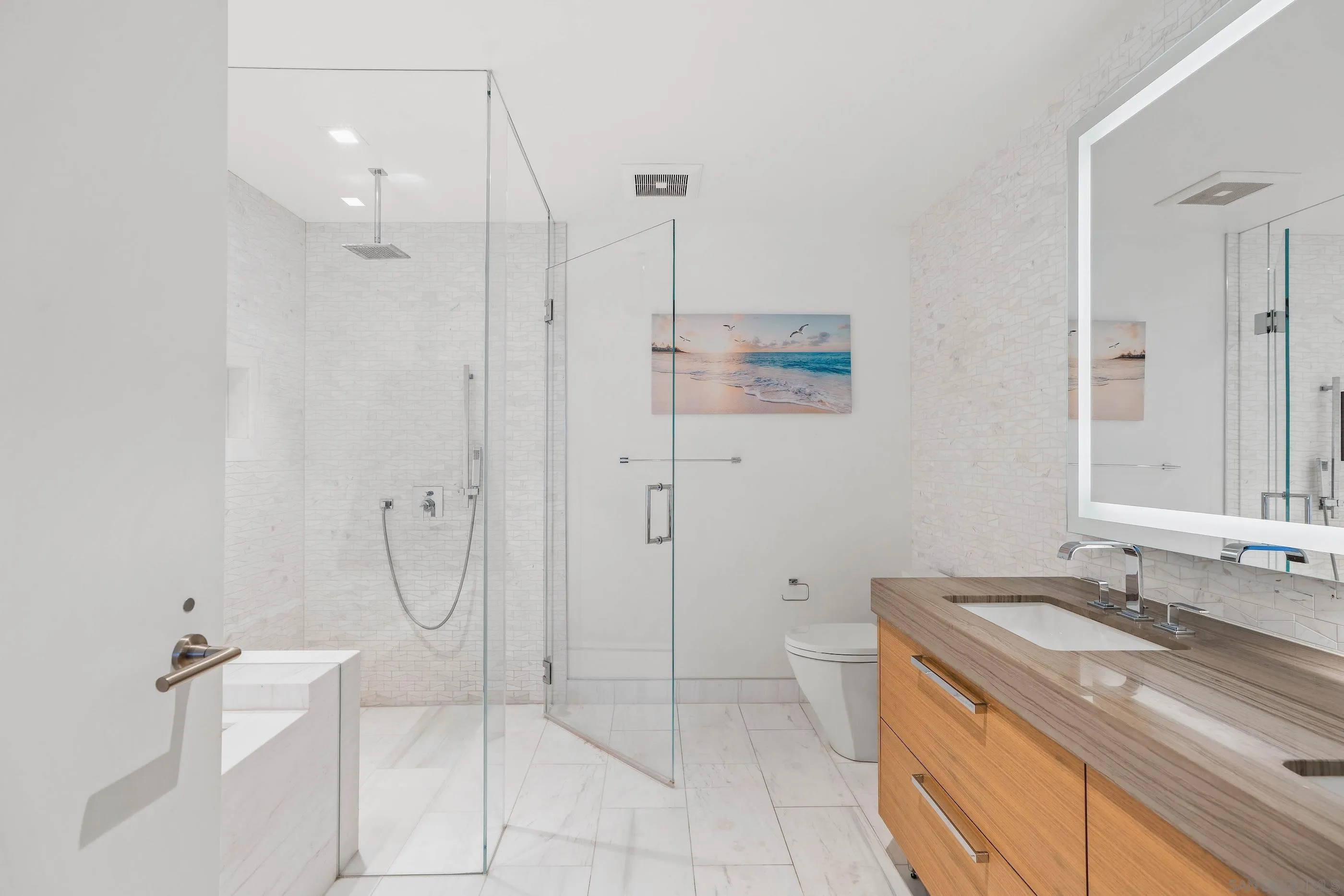 888 W E Street Unit 2206