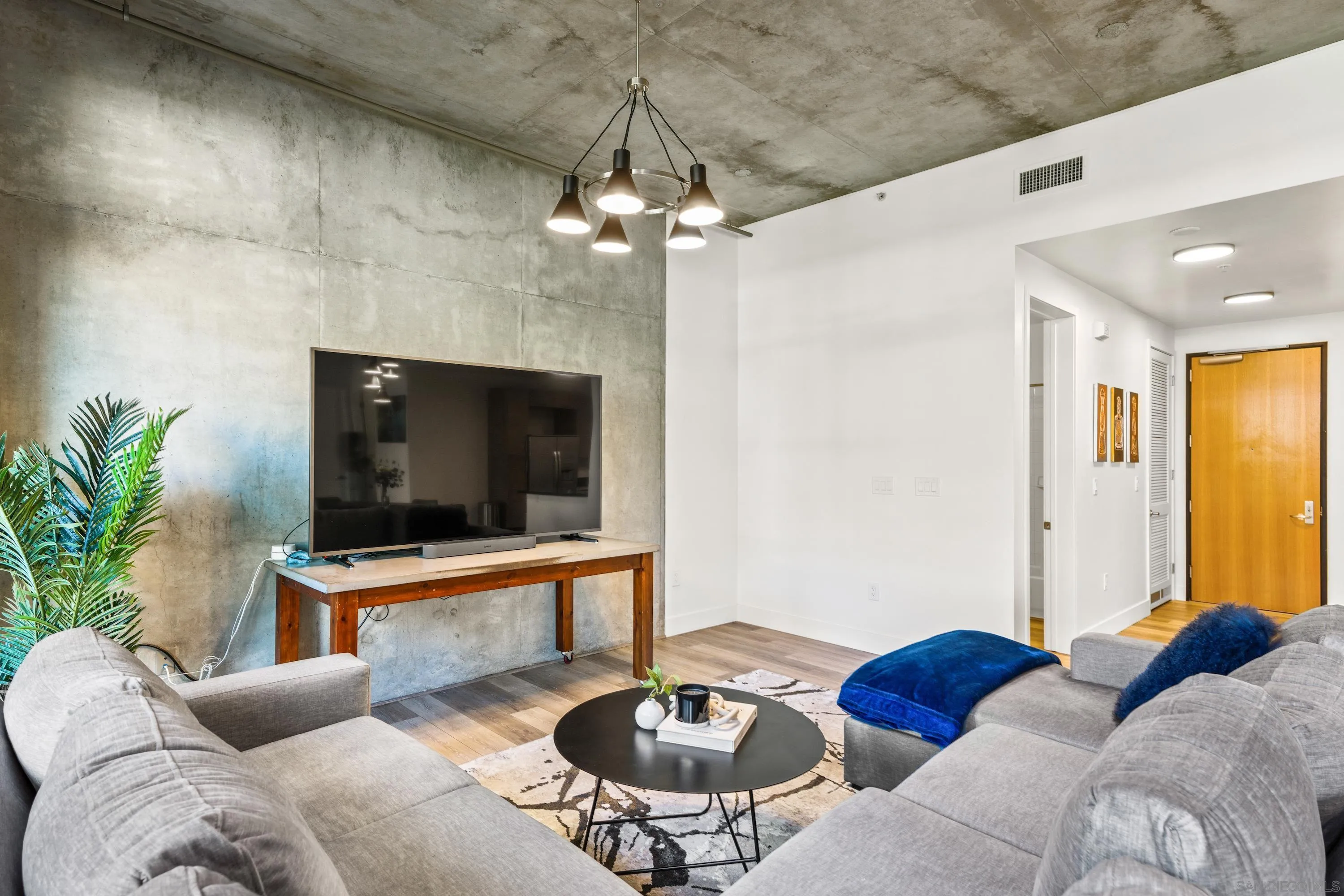 1050 Island Ave Unit 405