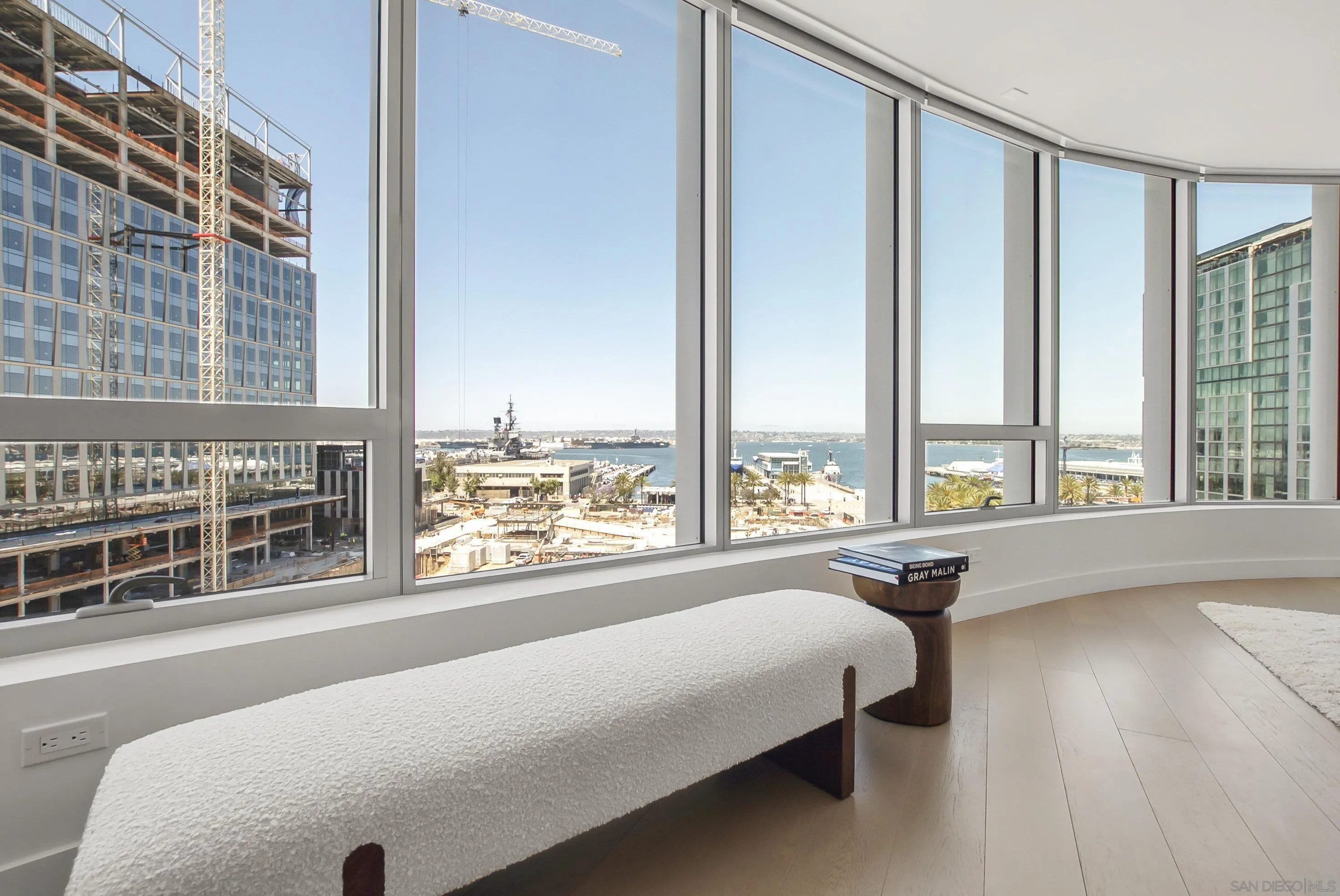 888 W E Street Unit 902