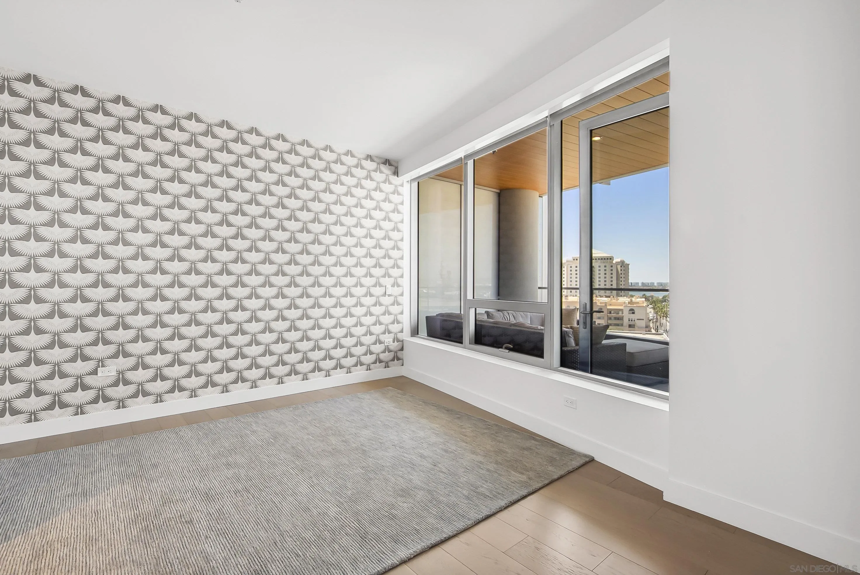 888 W E Street Unit 902