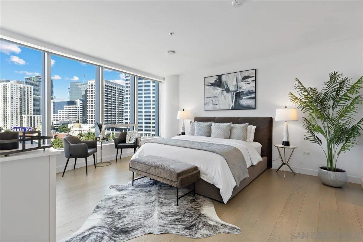 888 W E Street Unit 1001