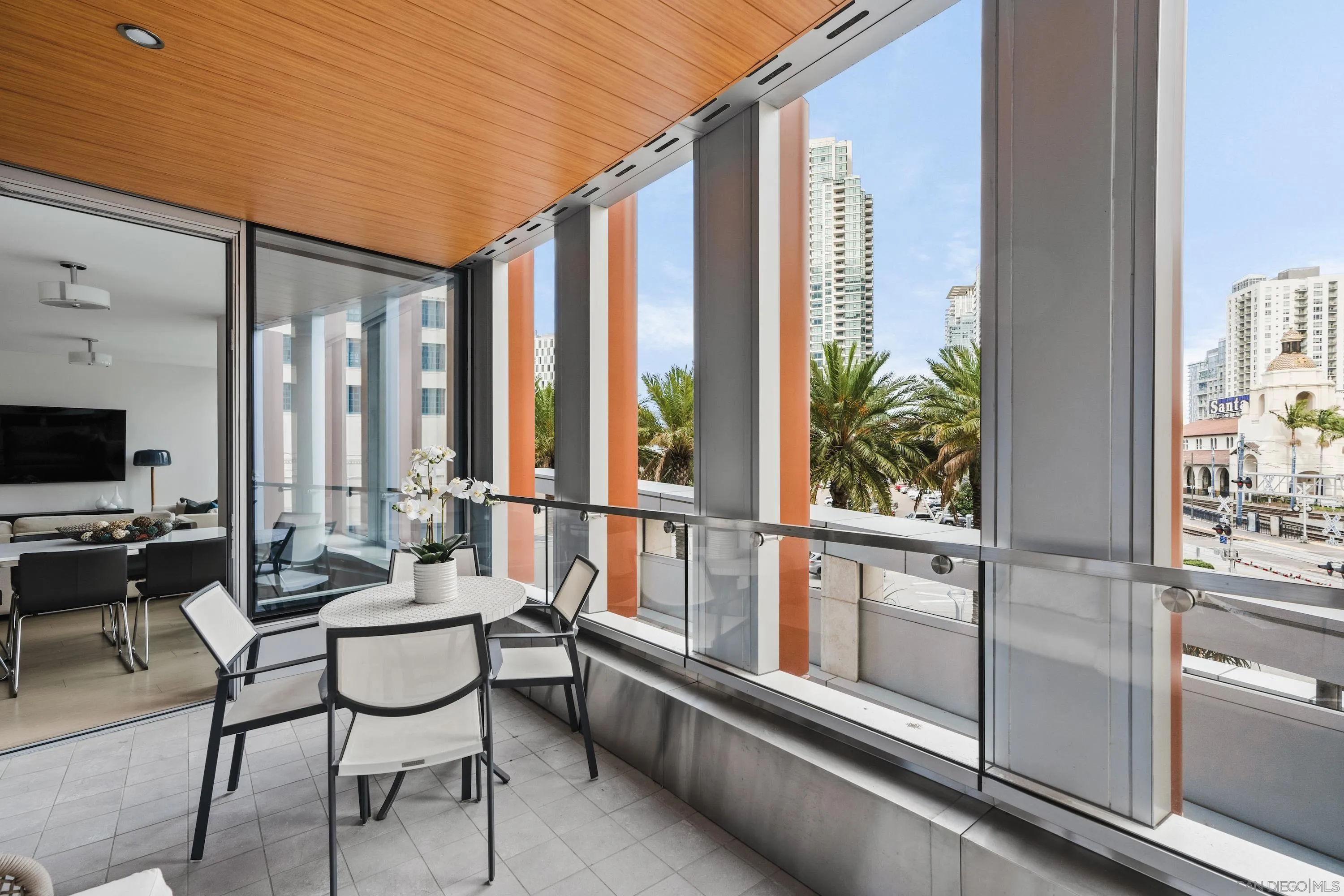 888 W E St Unit 305