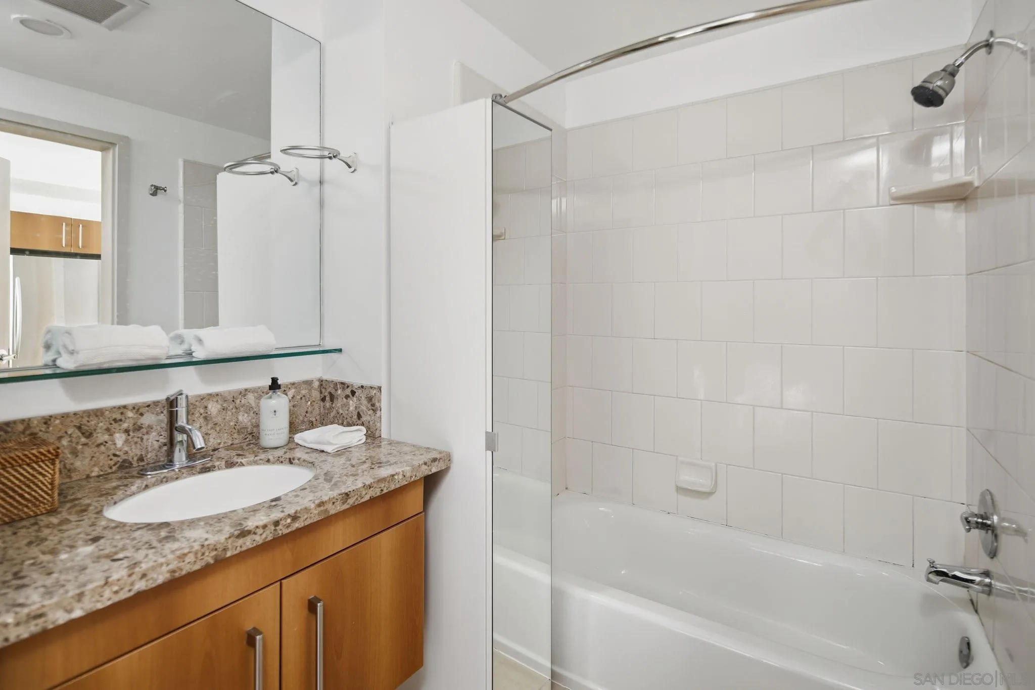 321 10th Ave Unit 304