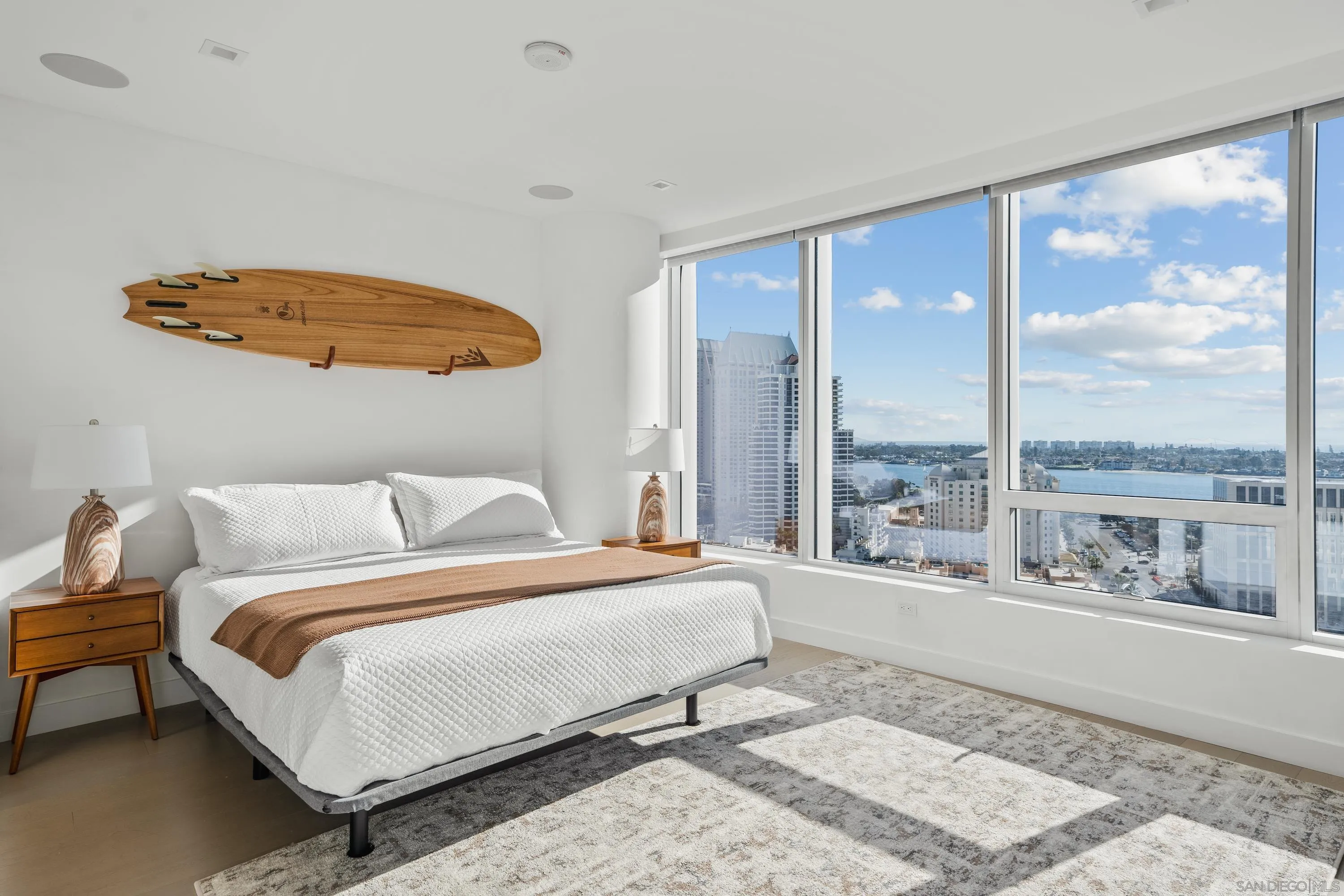 888 W E Street Unit 2003