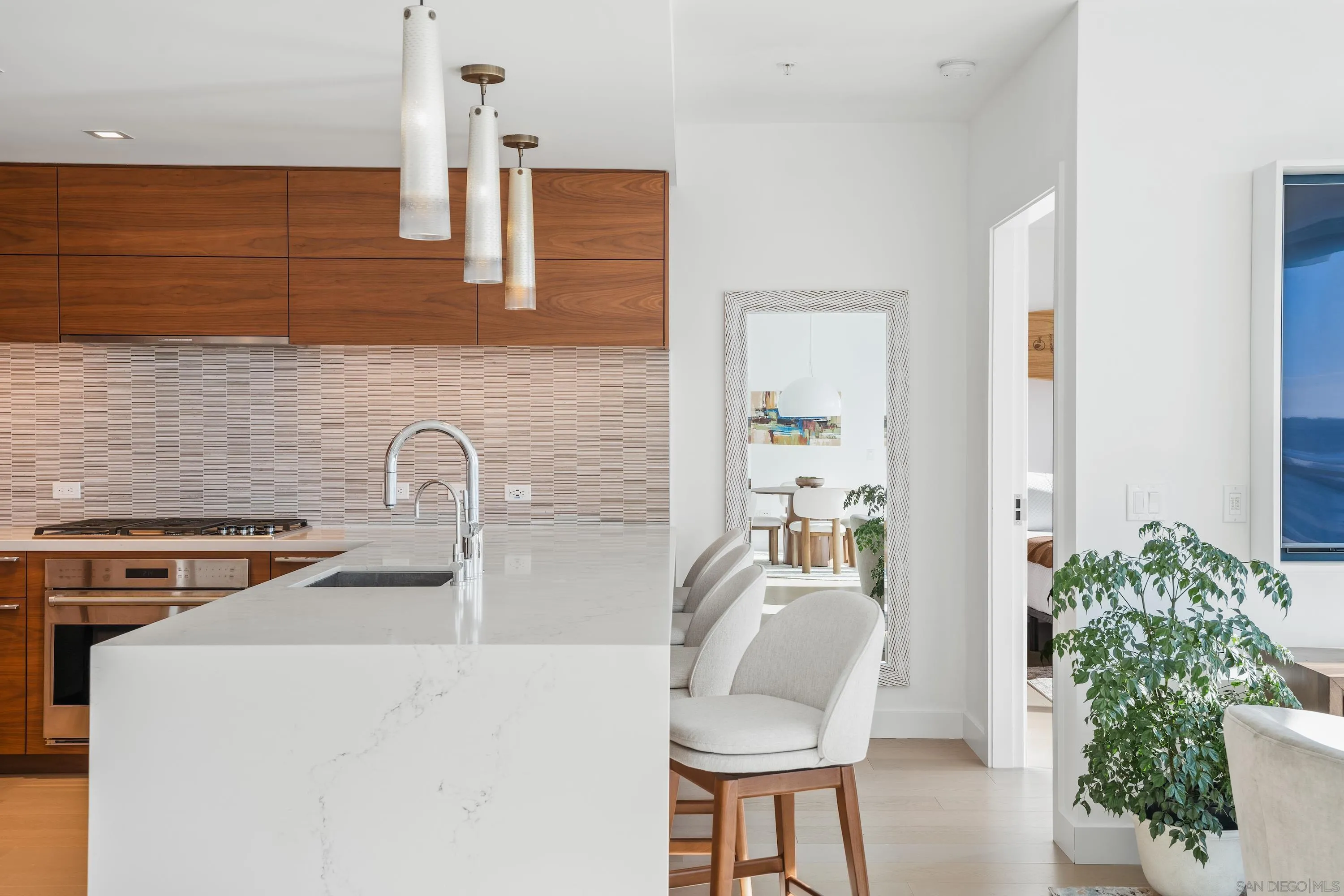 888 W E Street Unit 2003