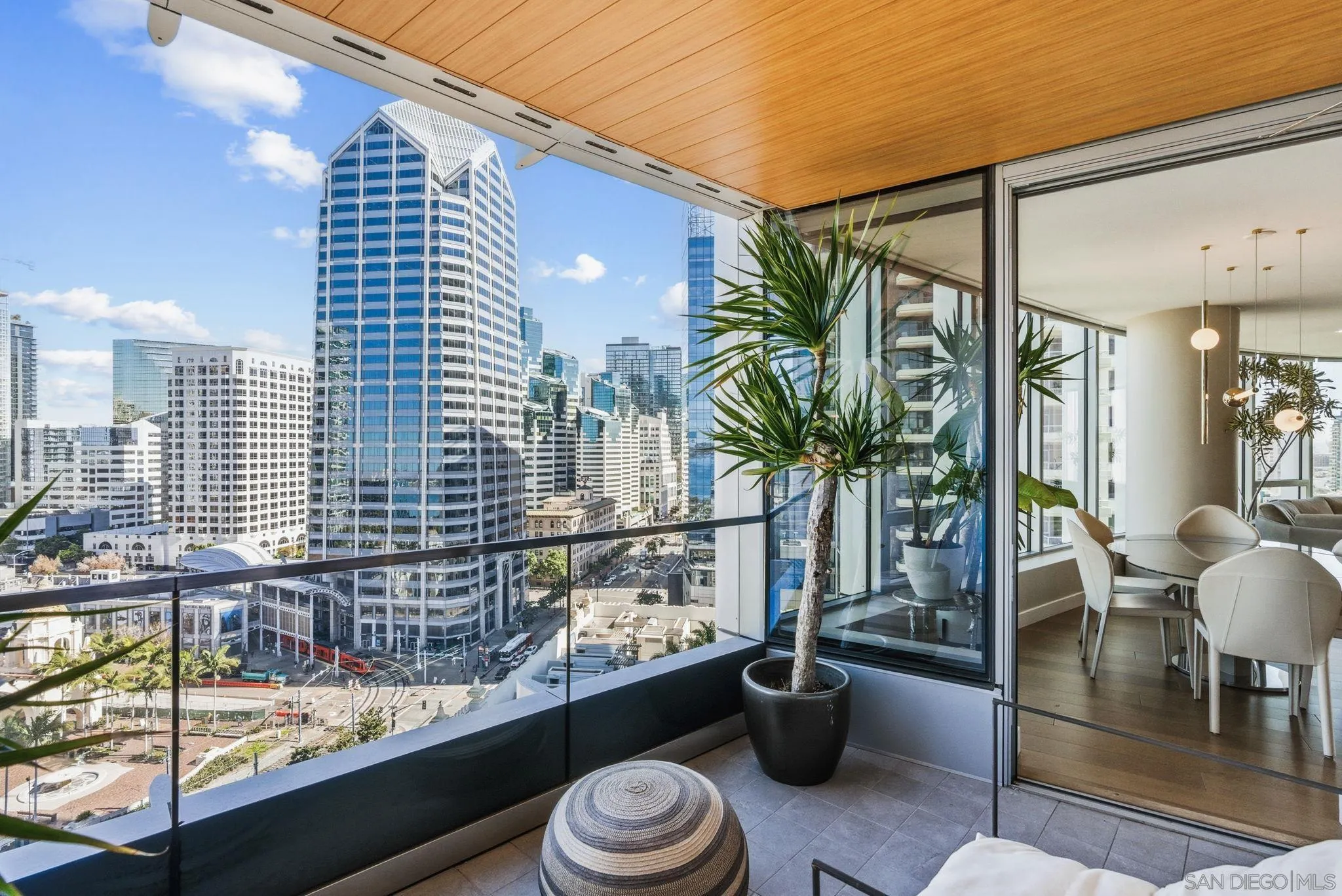 888 W E Street Unit 1705