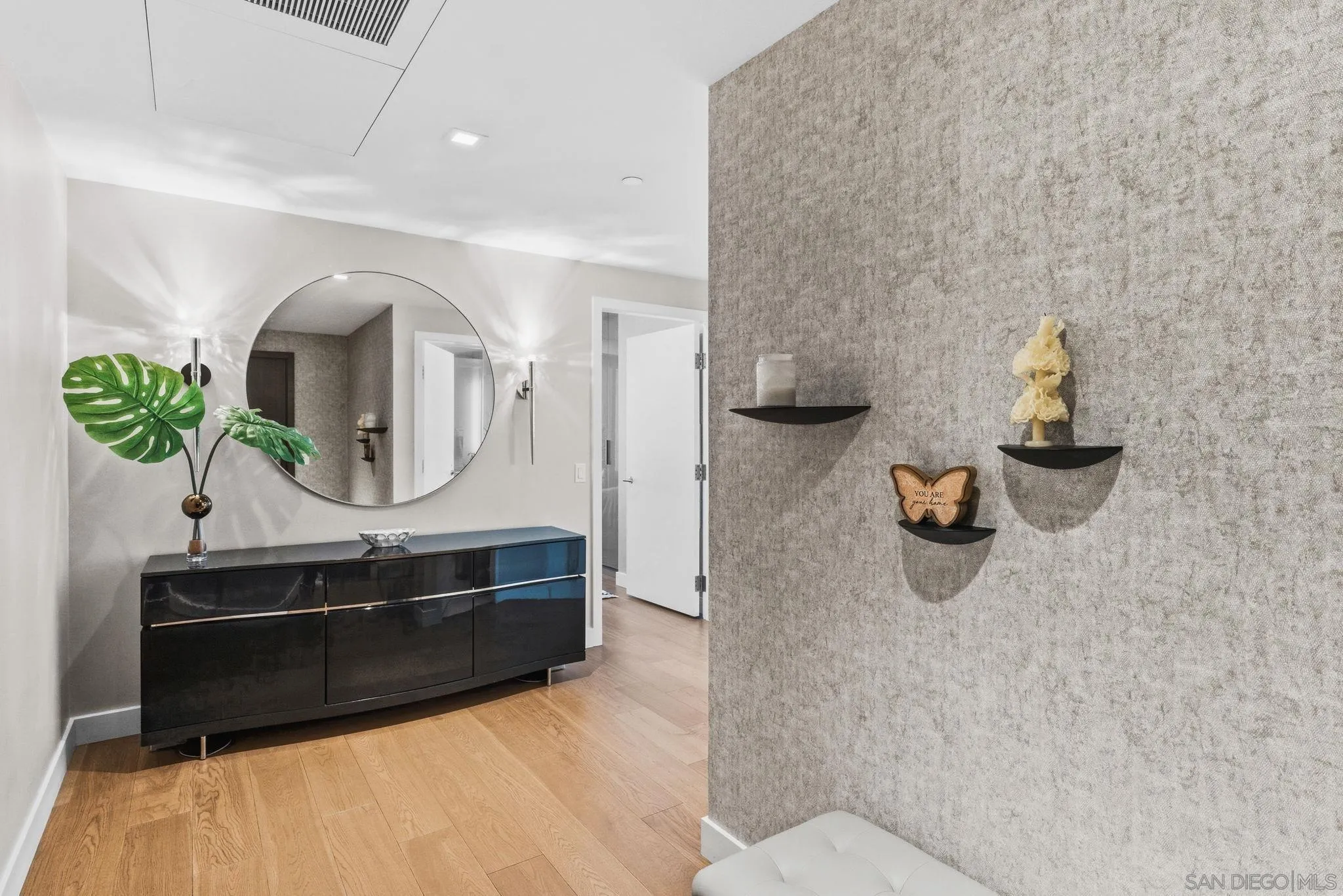 888 W E Street Unit 1705