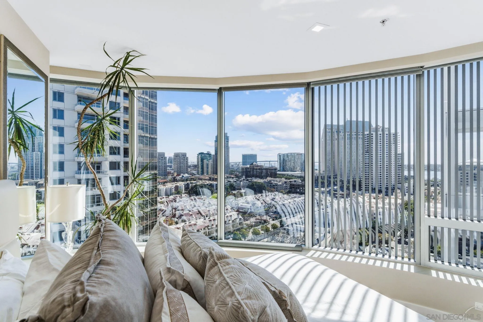 888 W E Street Unit 1705