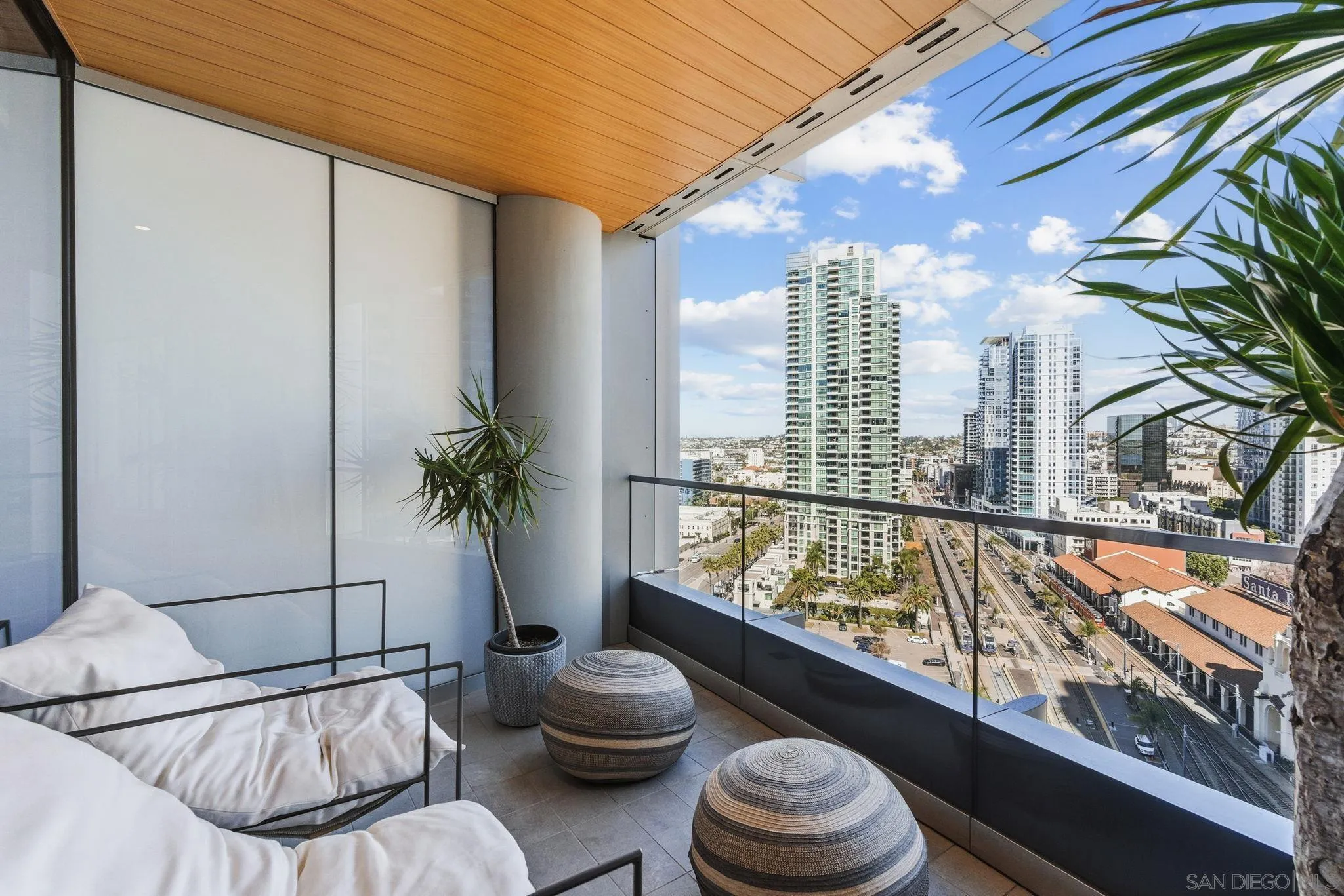 888 W E Street Unit 1705