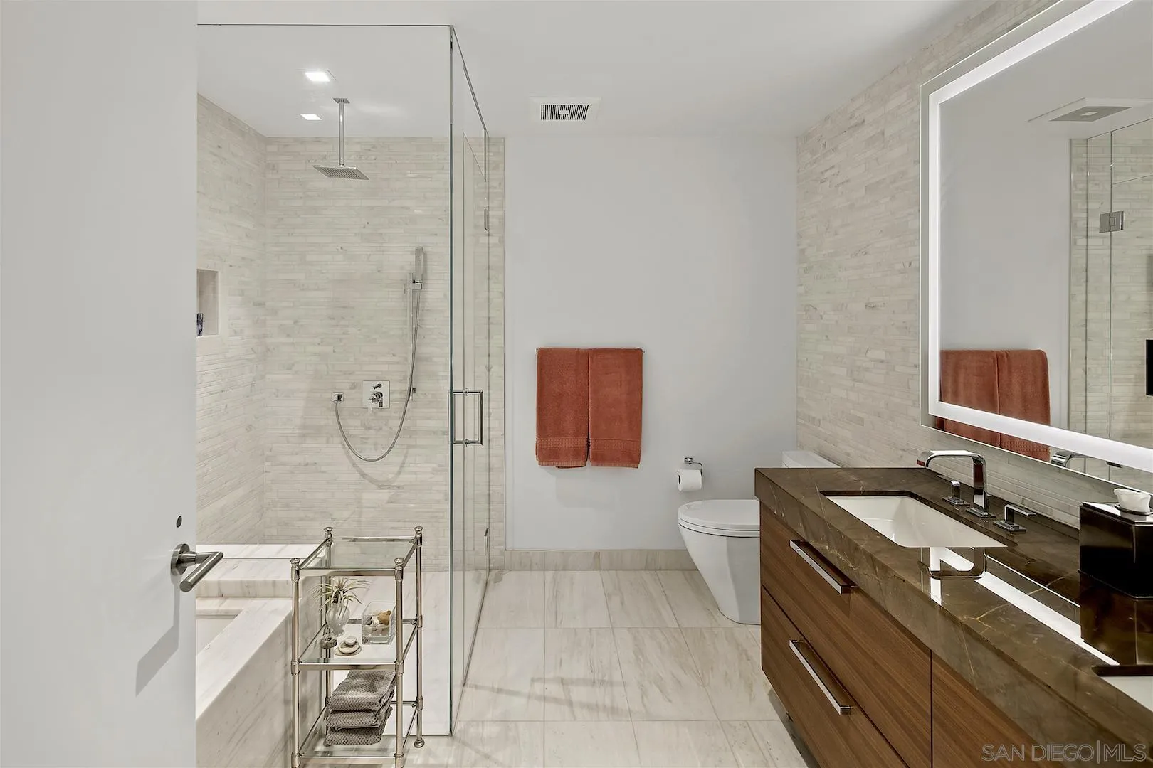 888 W E Street Unit 1705