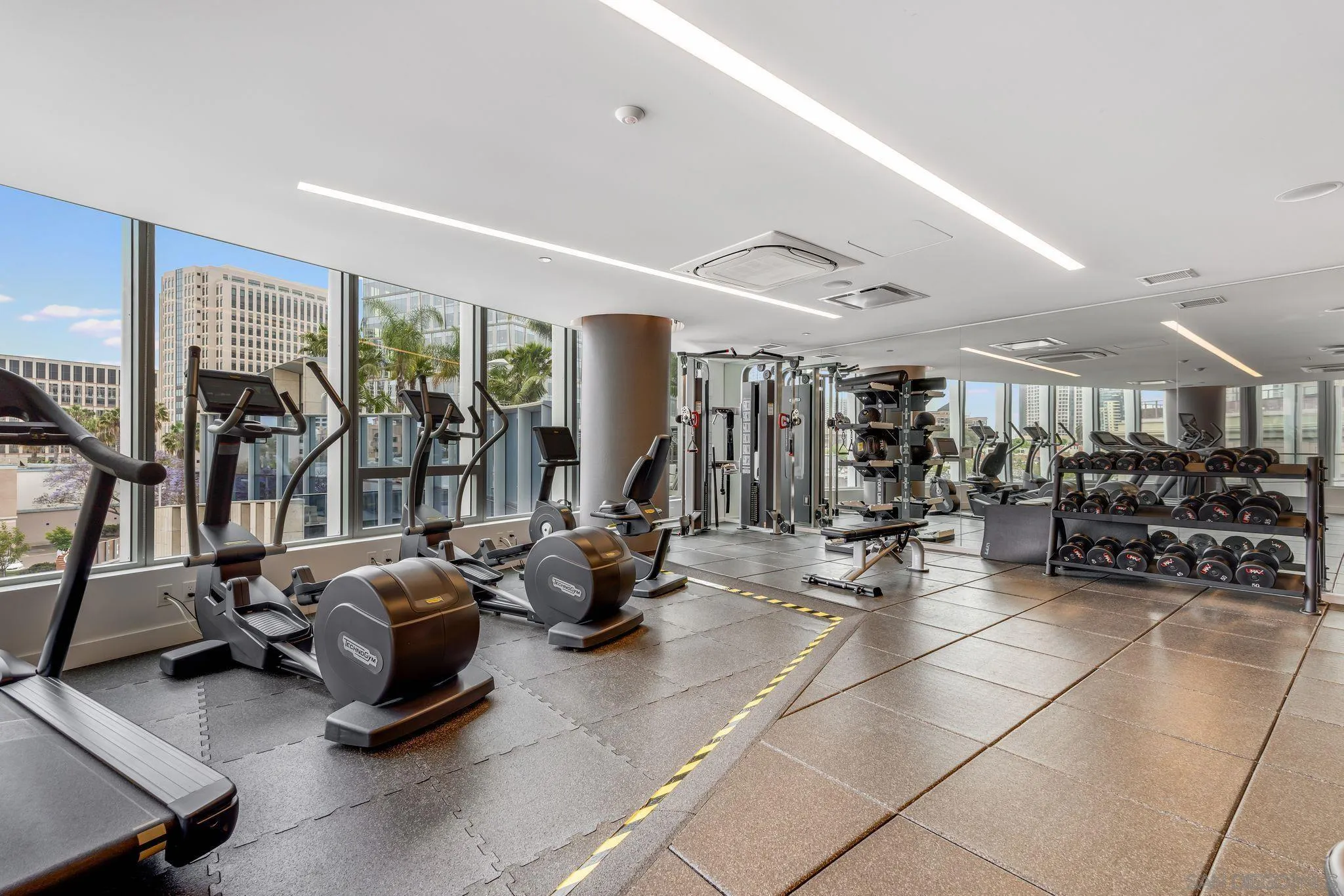 888 W E Street Unit 1705