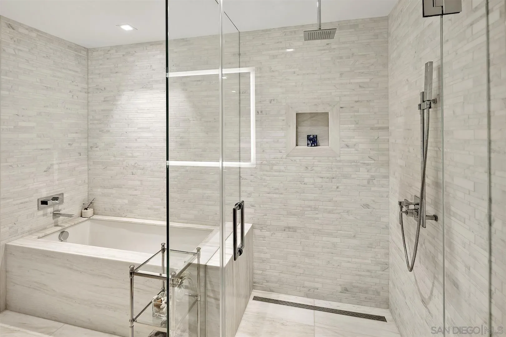 888 W E Street Unit 1705