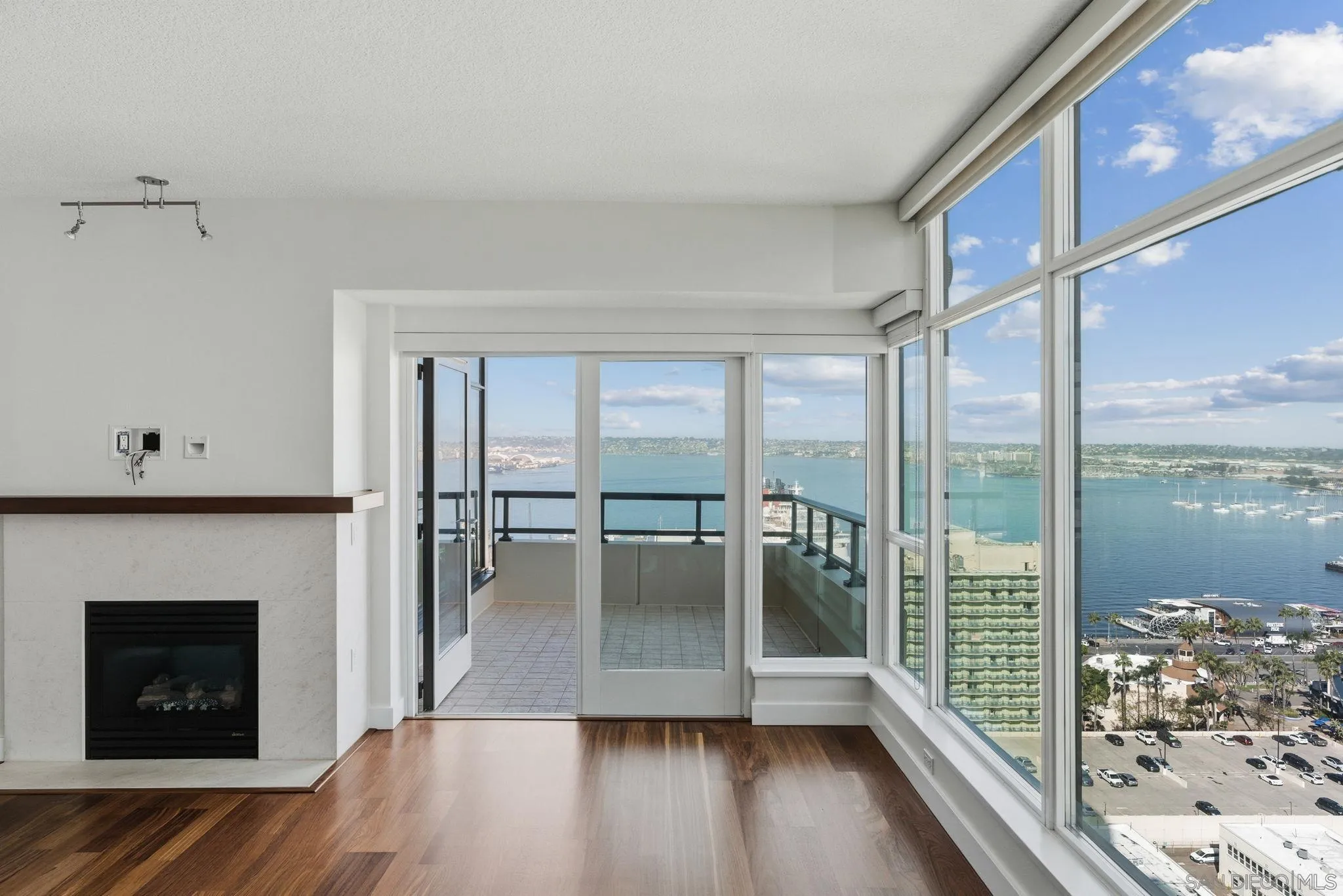 1199 Pacific Hwy Unit 2301