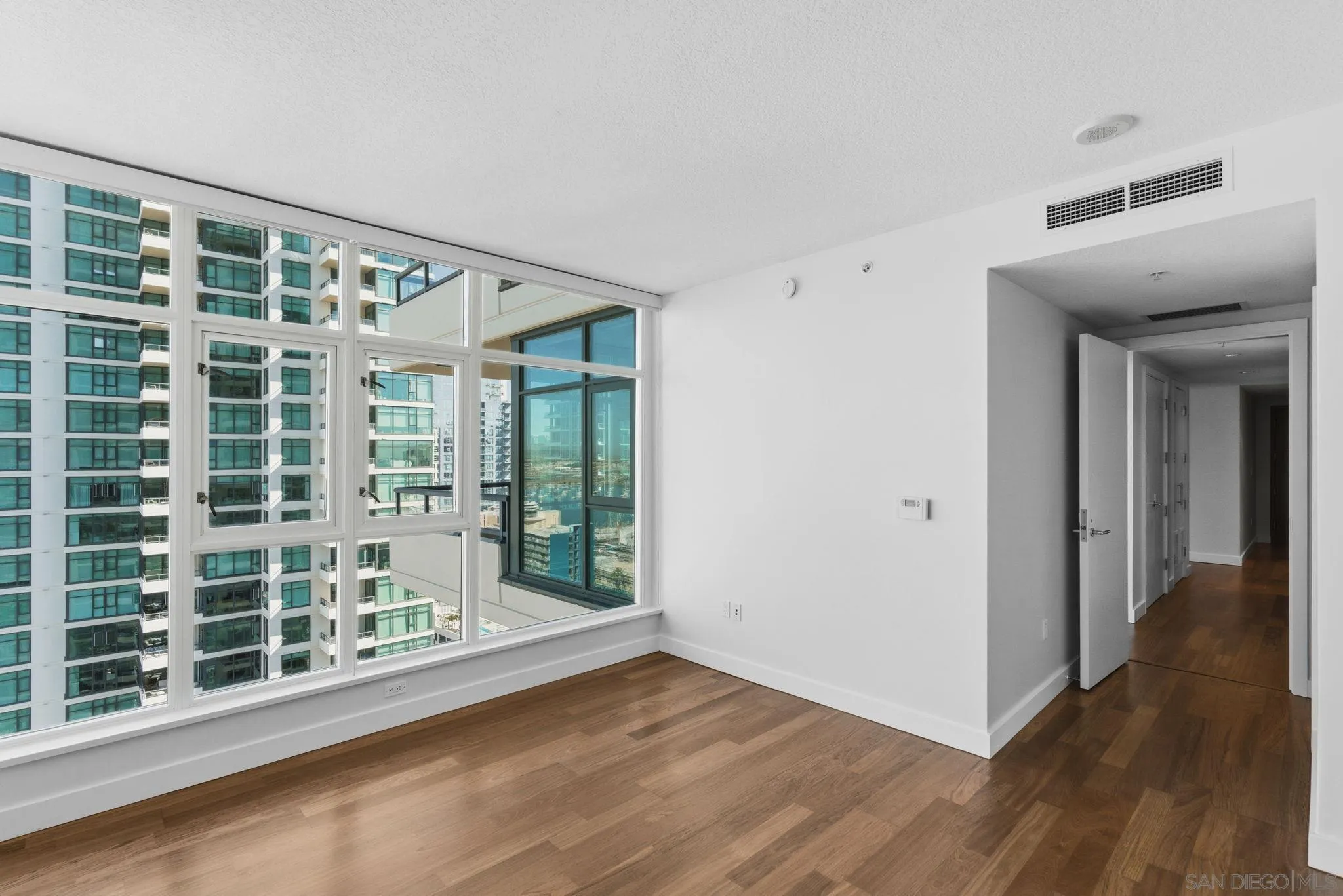 1199 Pacific Hwy Unit 2301