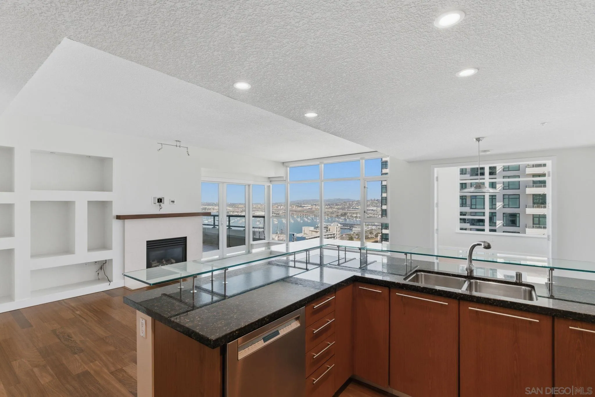 1199 Pacific Hwy Unit 2301