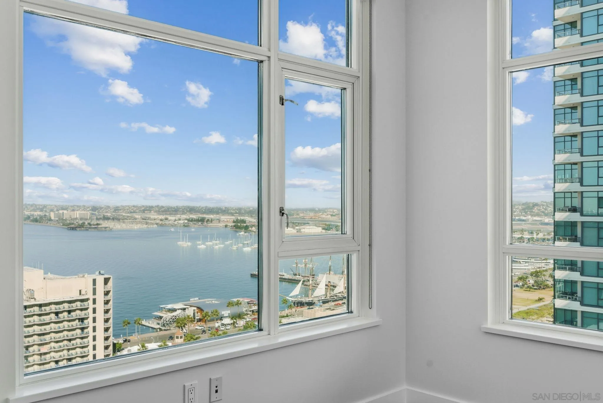 1199 Pacific Hwy Unit 2301