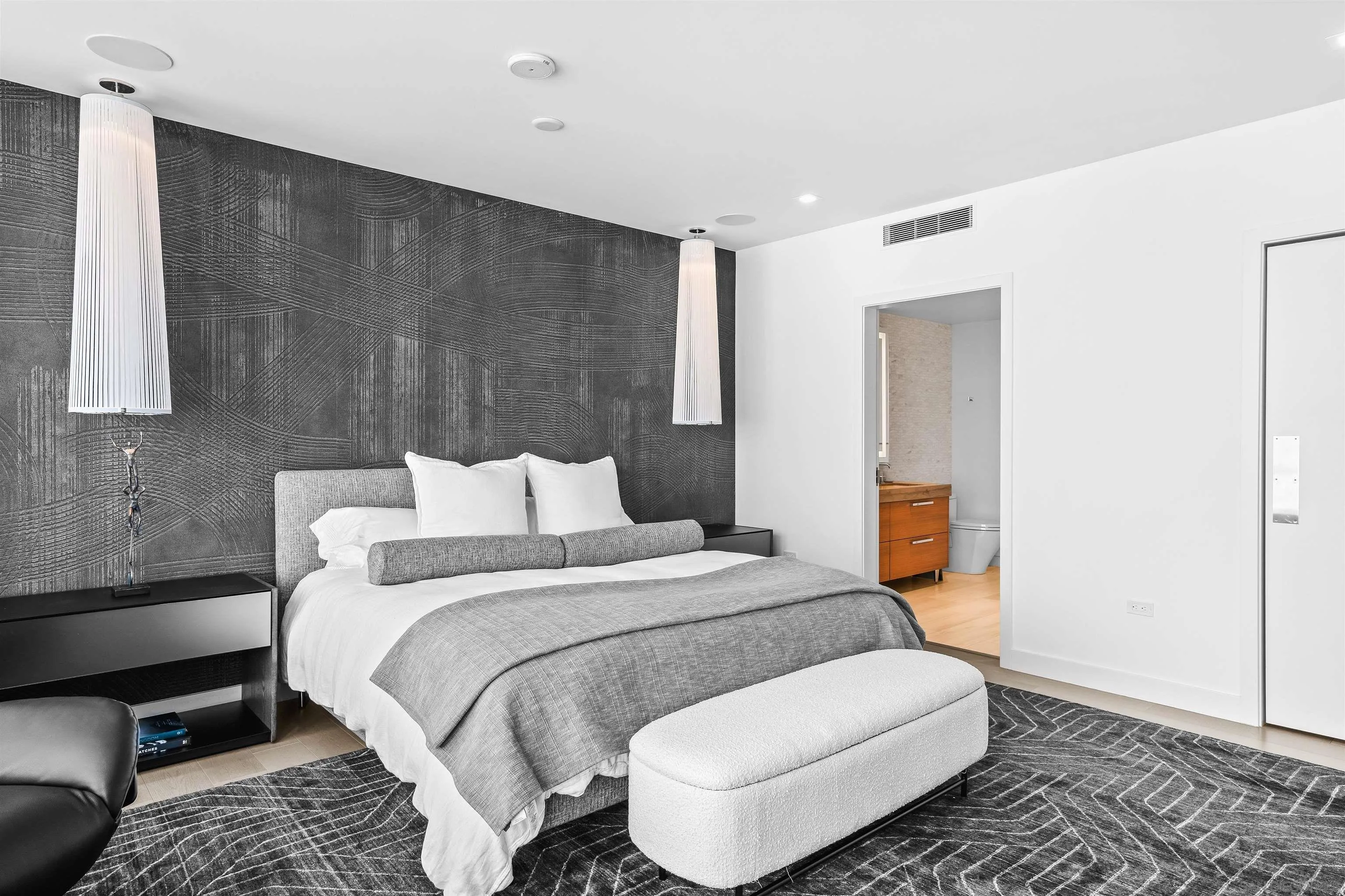 888 W E Street Unit 3101