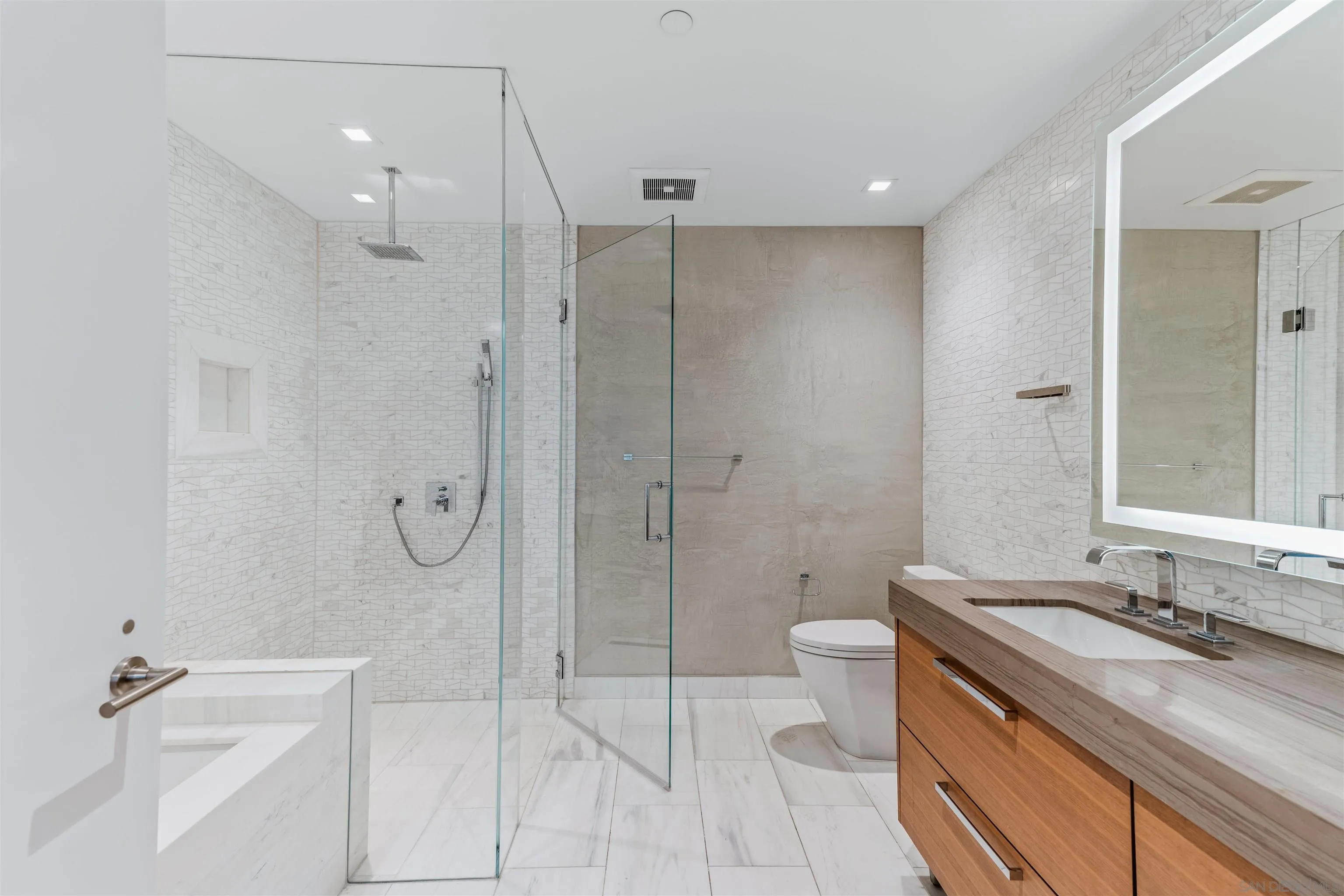 888 W E Street Unit 2406