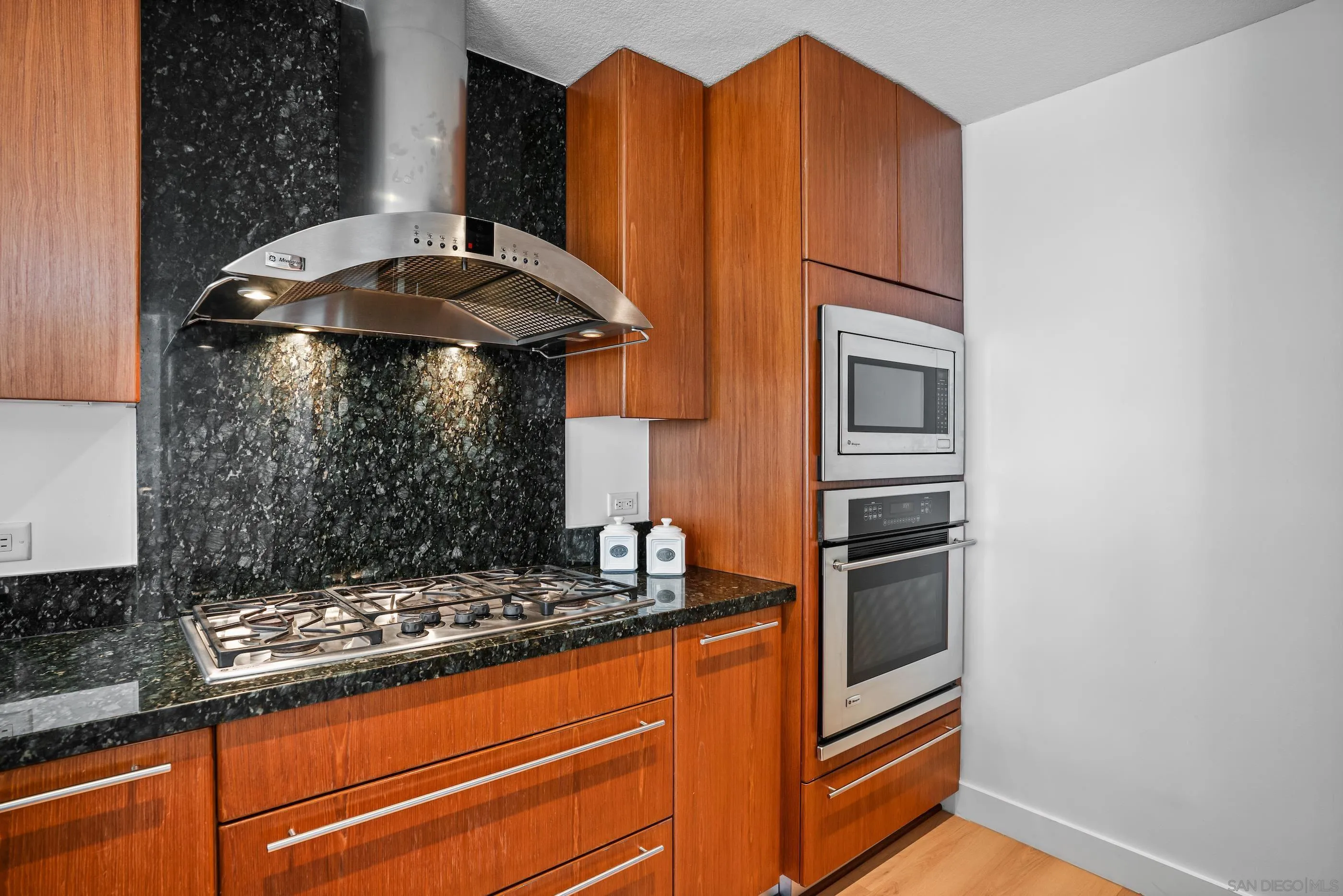 1205 Pacific Hwy Unit 1505