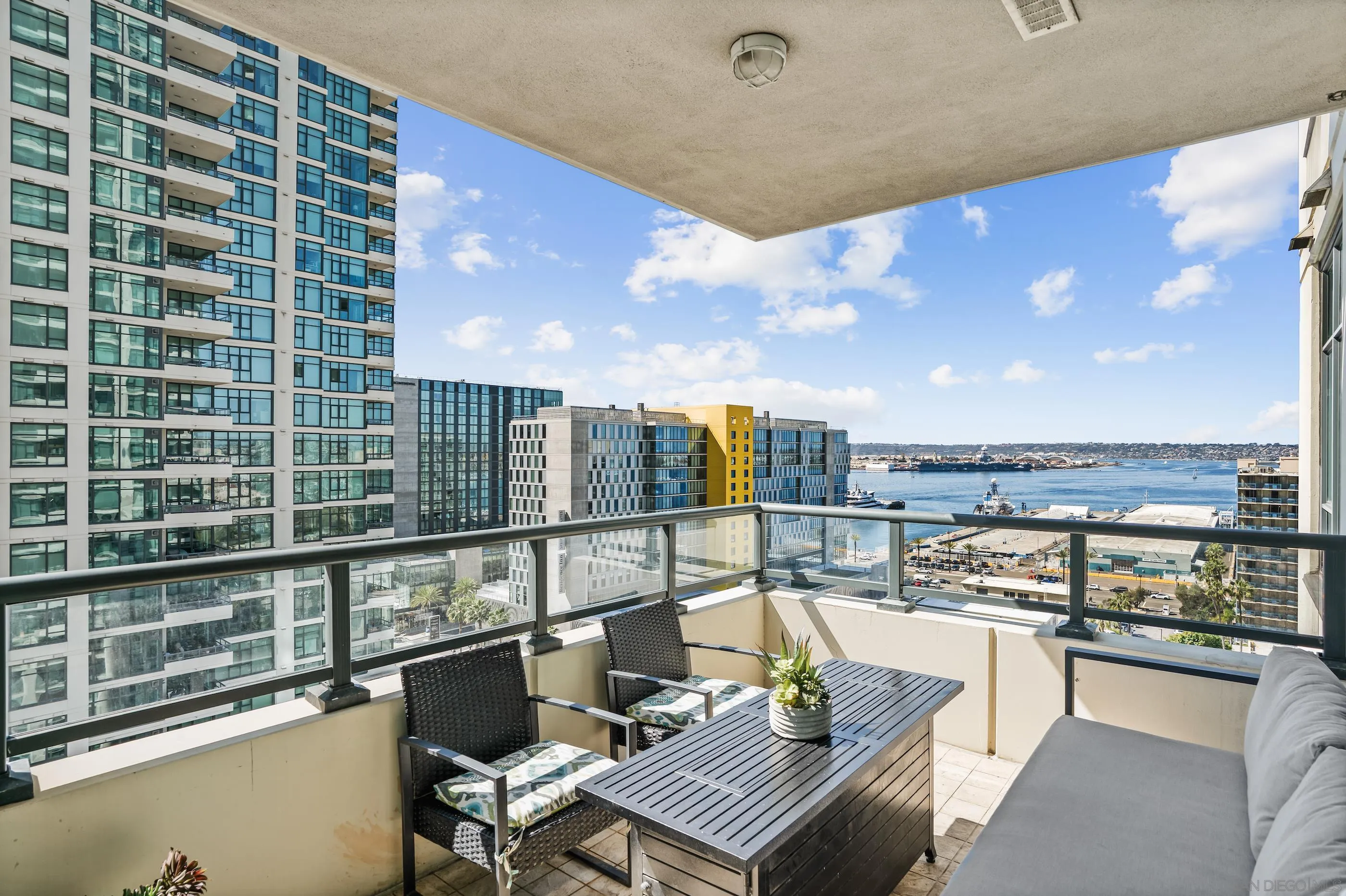 1205 Pacific Hwy Unit 1505