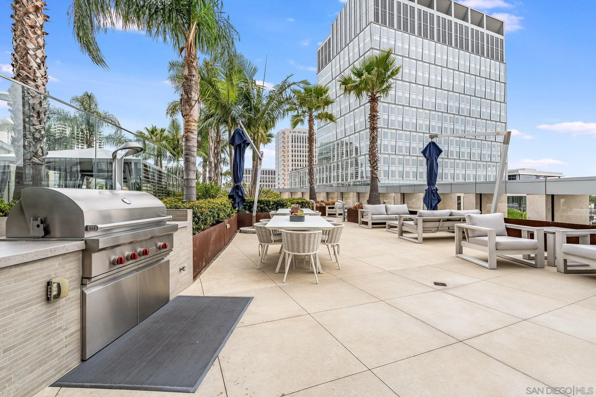 888 W E Street Unit 2206