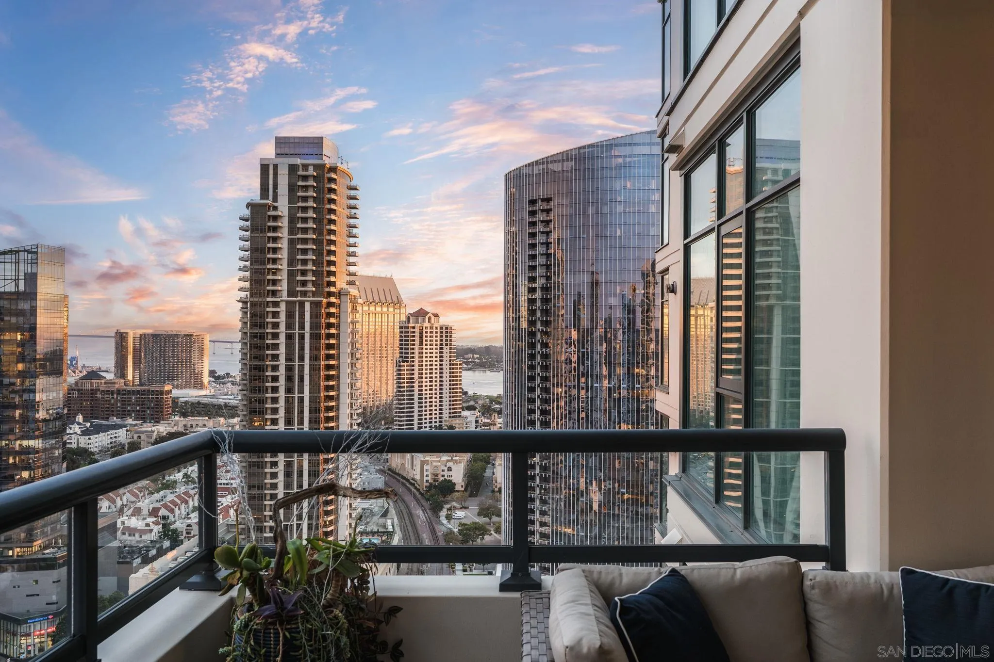 1199 Pacific Hwy Unit 2903