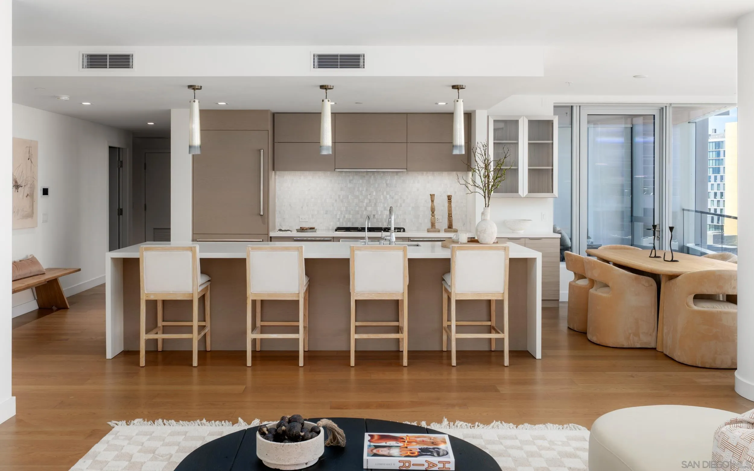 888 W E Street Unit 1105