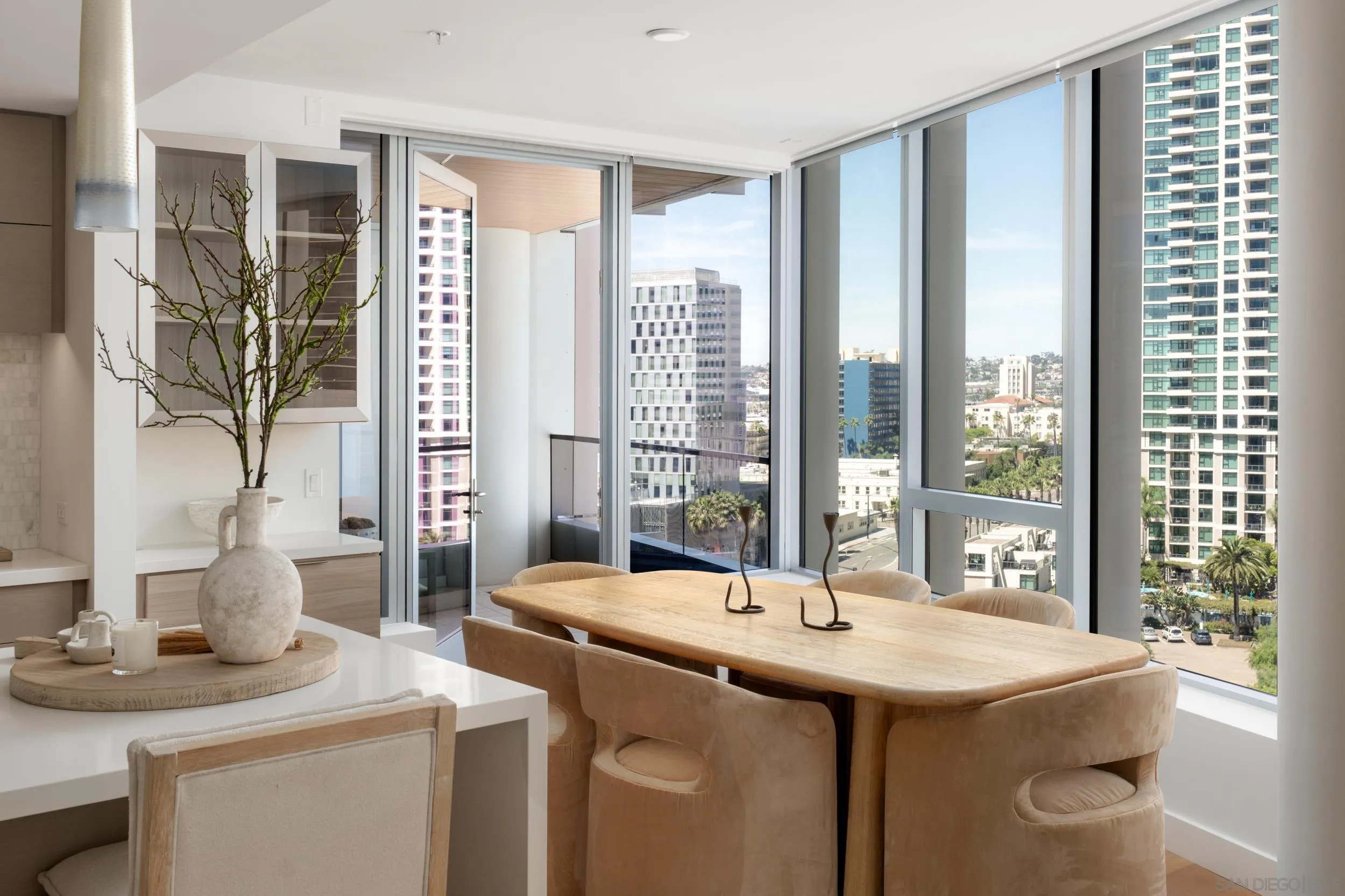 888 W E Street Unit 1105