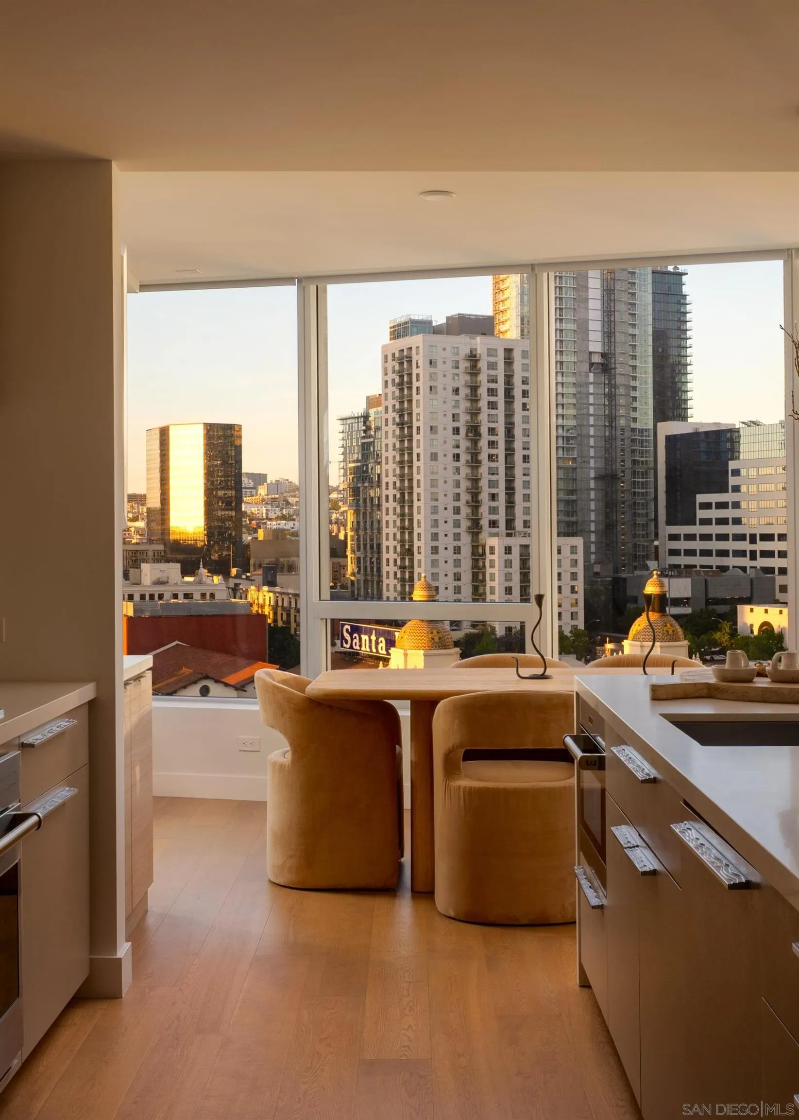 888 W E Street Unit 1105