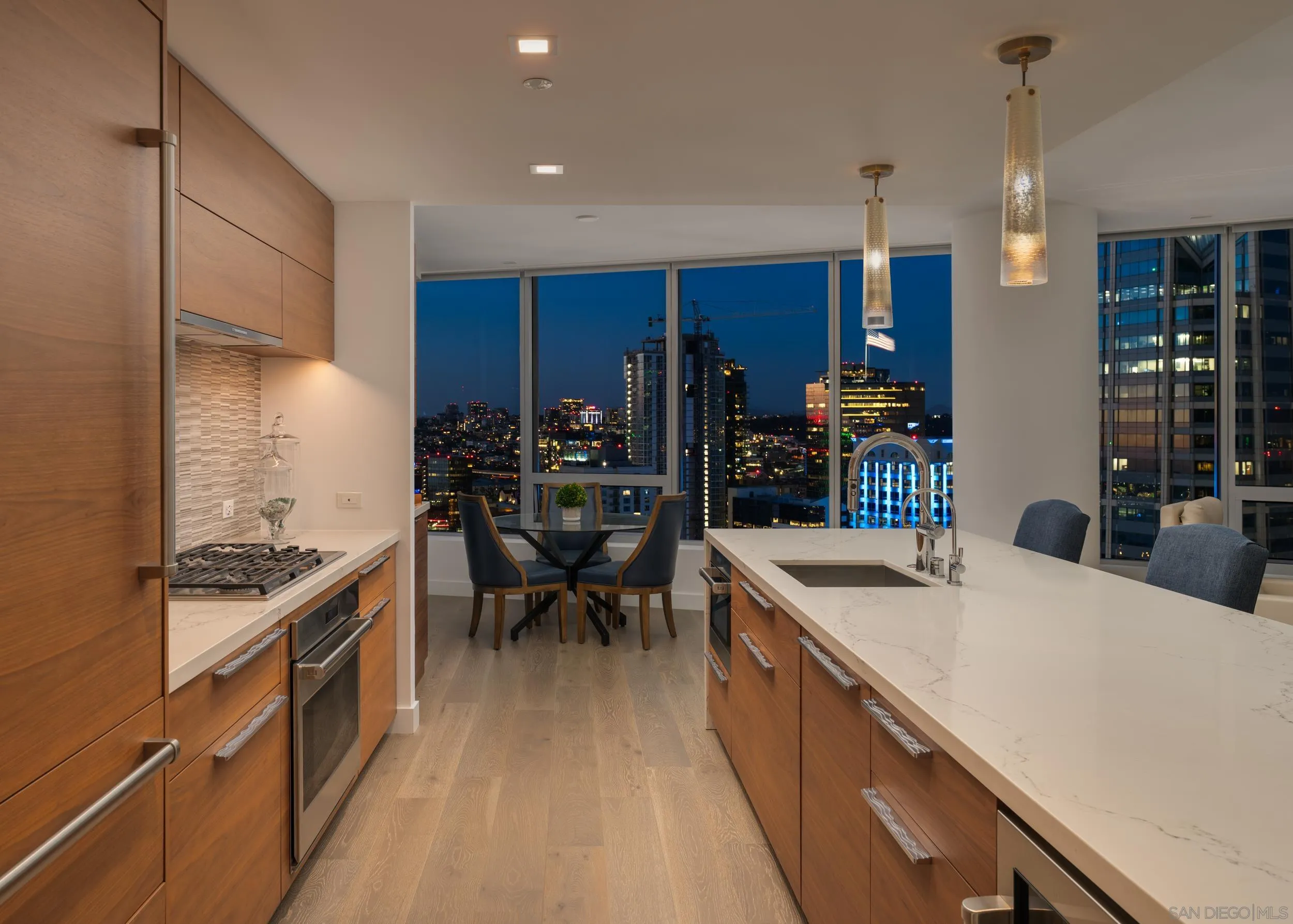 888 W E Street Unit 3105