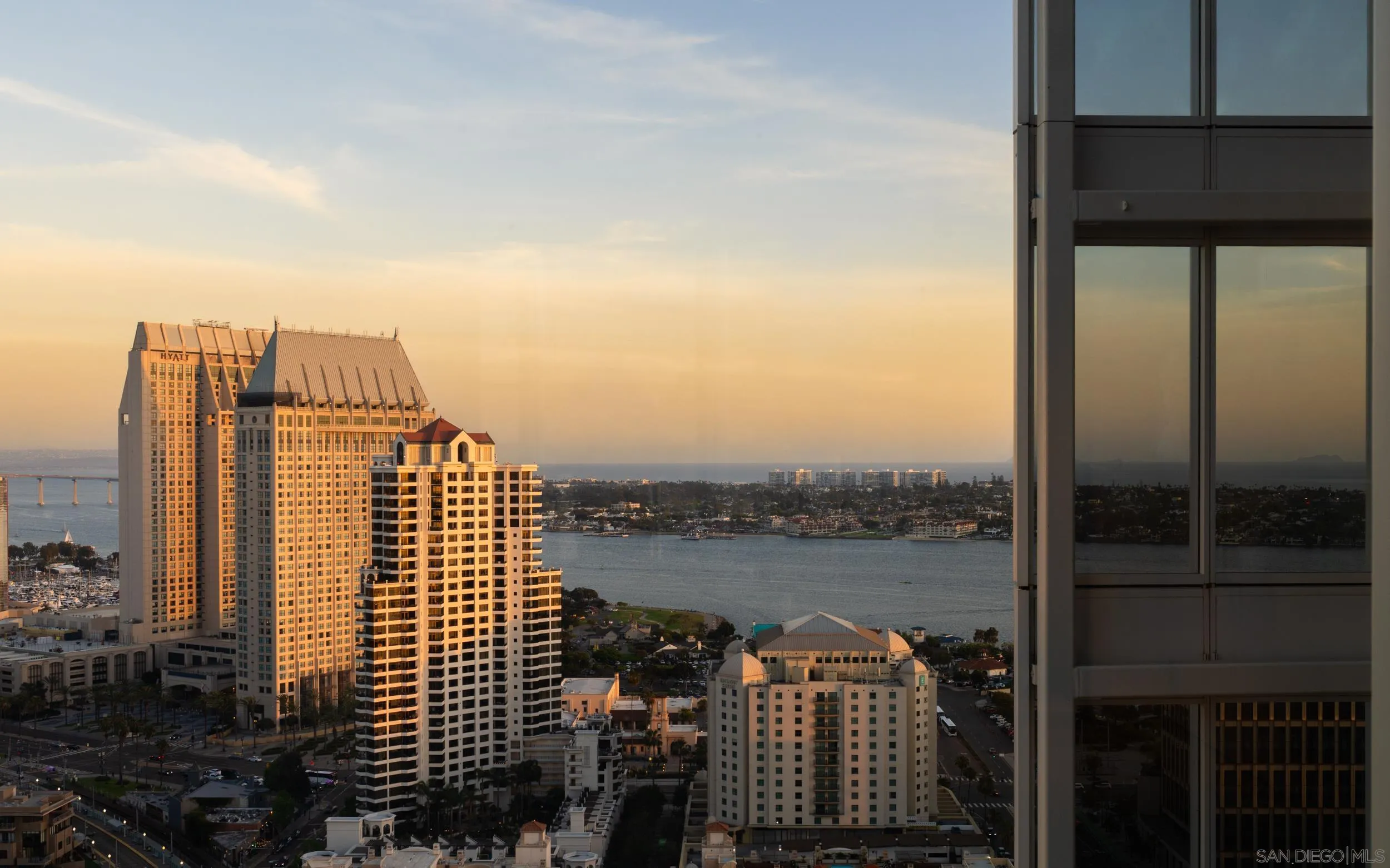 888 W E Street Unit 3105