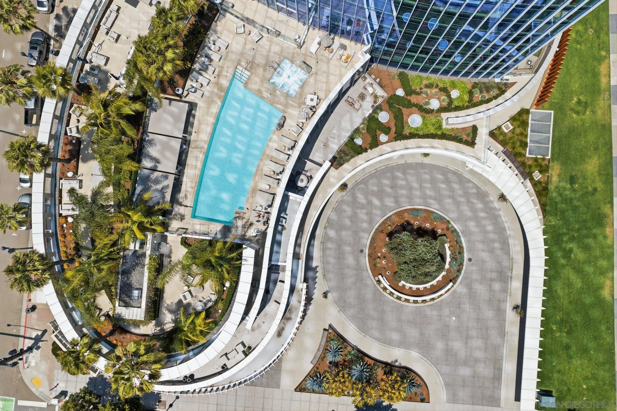 888 W E Street Unit 1403