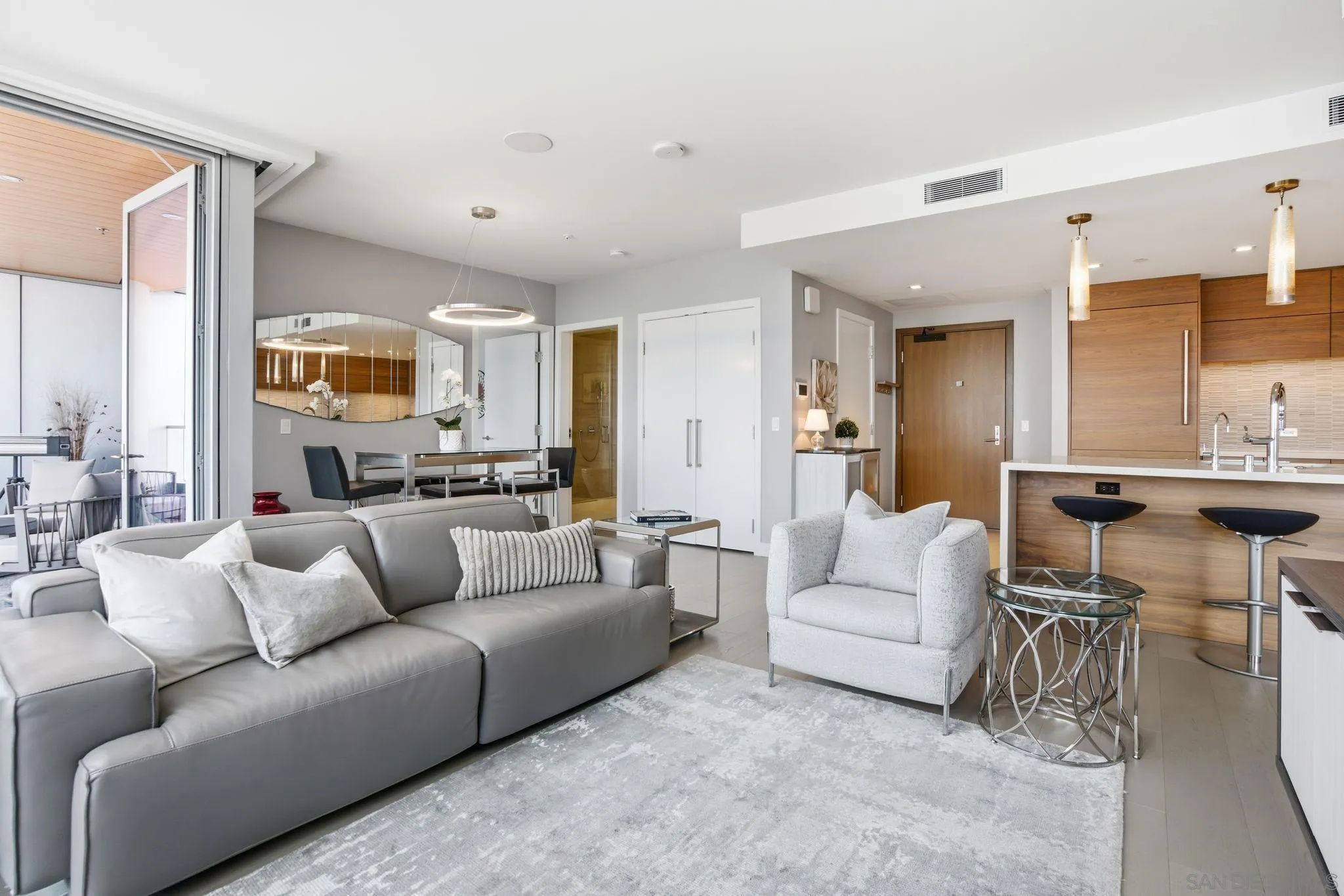 888 W E Street Unit 1403